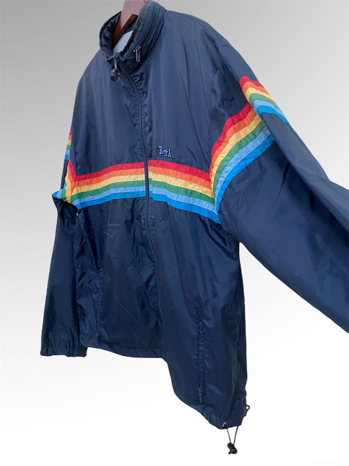 Vintage Vintage Bitch Skateboards Rainbow Stripe Nylon Jacket Size US L / EU 52-54 / 3 - 3 Thumbnail