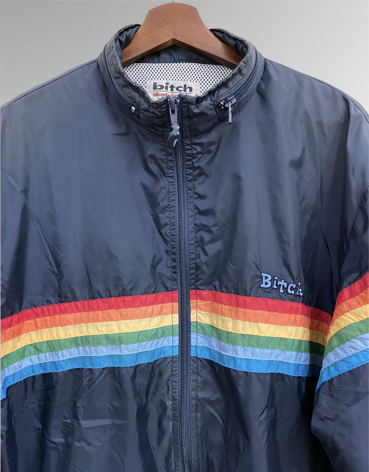 Vintage Vintage Bitch Skateboards Rainbow Stripe Nylon Jacket Size US L / EU 52-54 / 3 - 4 Thumbnail