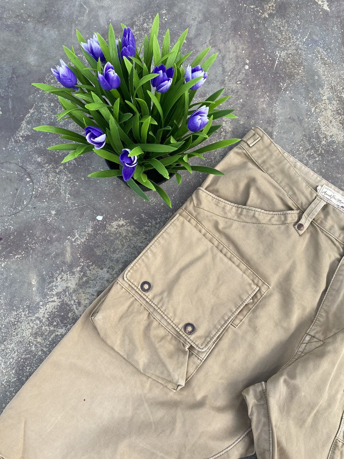 Avirex Distressed Avirex multipocket tactical cargo pants Size US 34 / EU 50 - 6 Thumbnail