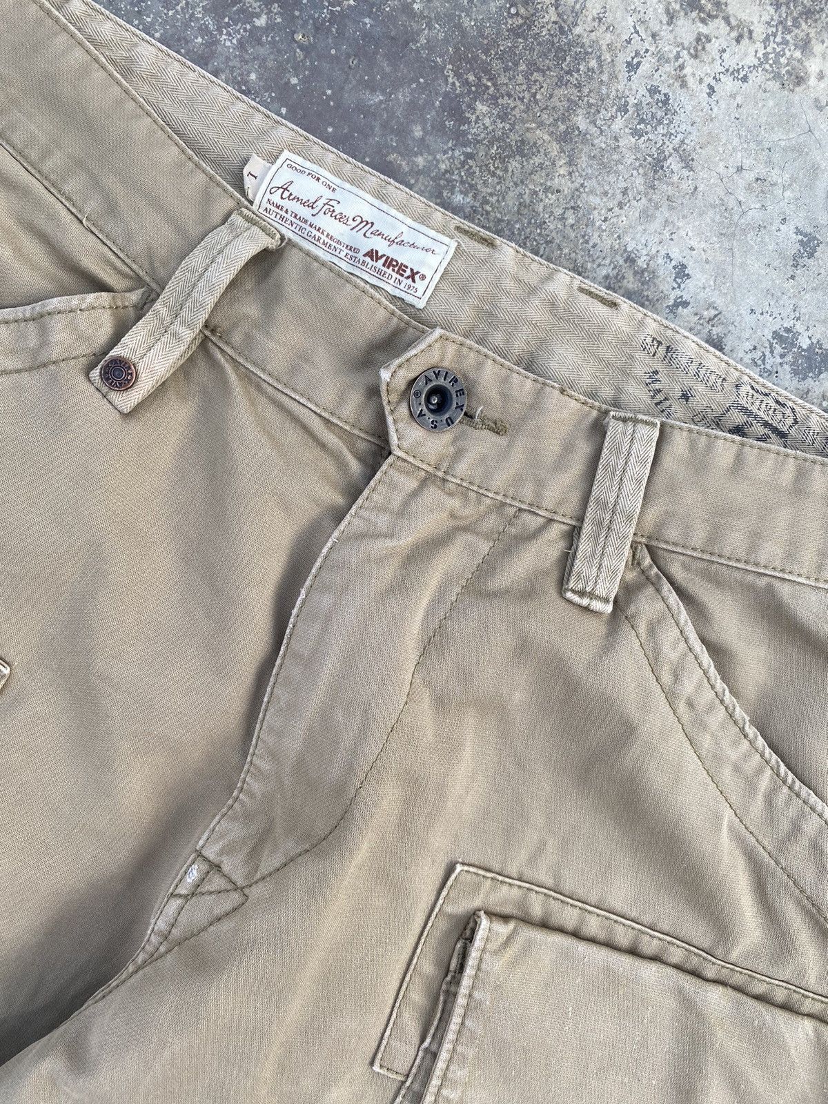 Avirex Distressed Avirex multipocket tactical cargo pants Size US 34 / EU 50 - 4 Thumbnail