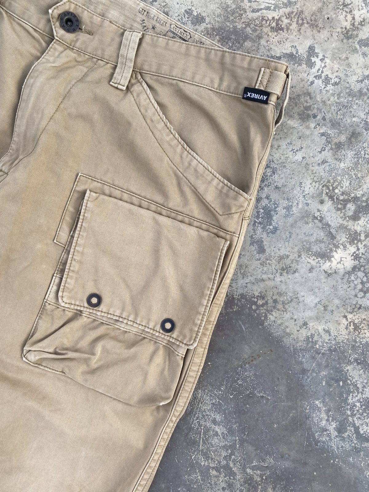 Avirex Distressed Avirex multipocket tactical cargo pants Size US 34 / EU 50 - 5 Thumbnail