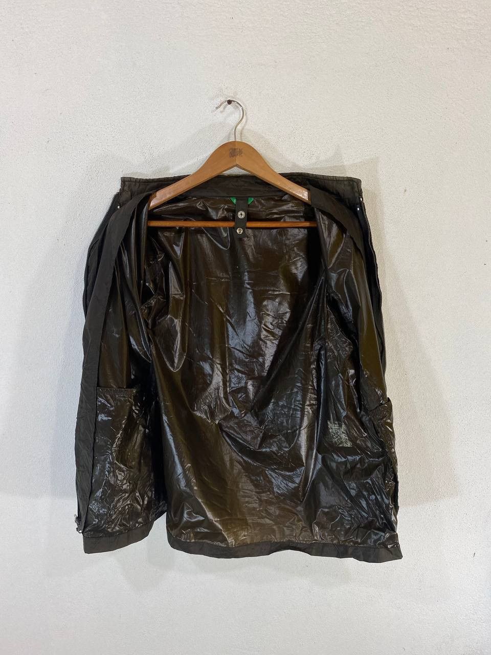 Benetton Vintage United Colour of Benetton Waterproof jacket Size US XS / EU 42 / 0 - 3 Thumbnail