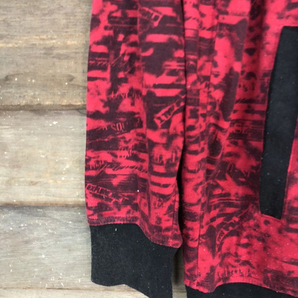 Japanese Brand Pract Red Full Print Hoodies sweater #3729 Size US XXL / EU 58 / 5 - 6 Thumbnail