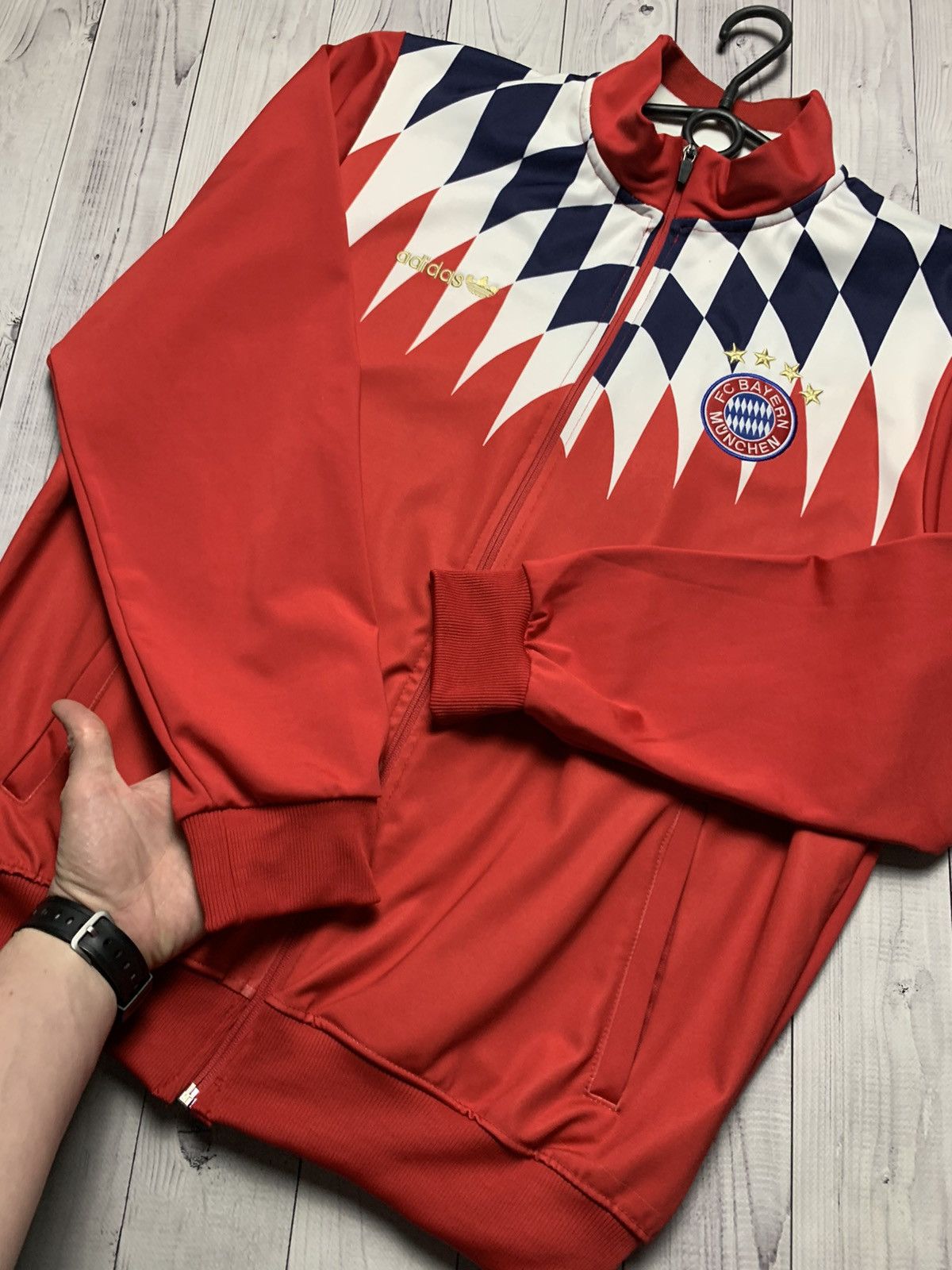 Adidas × Vintage Vintage Soccer jacket Bayern Munich adidas rare size L Size US L / EU 52-54 / 3 - 6 Thumbnail