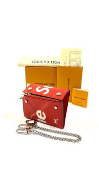 Louis Vuitton x Supreme Collaboration Dice Key Ring red rare USED