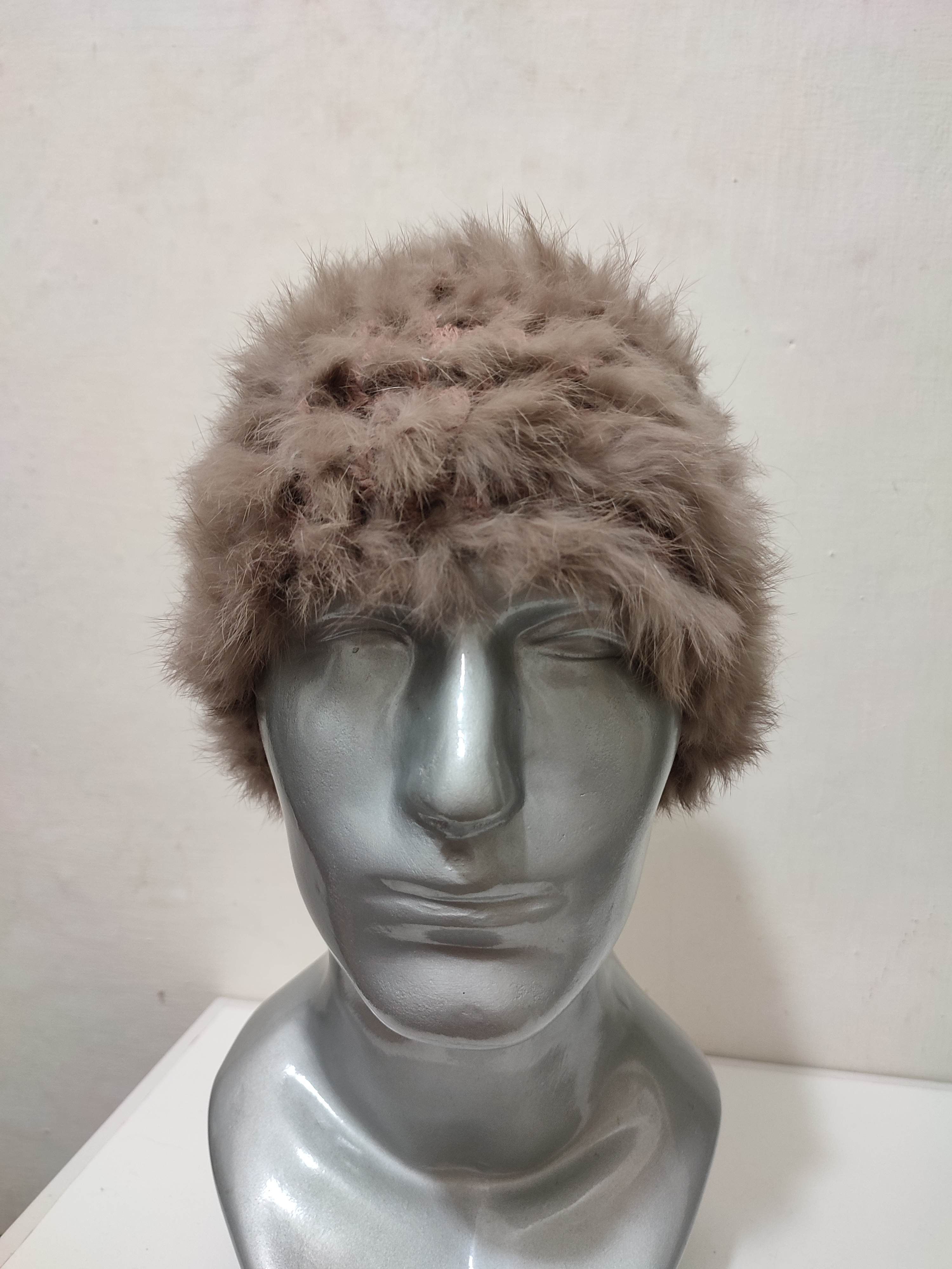 Other 🔥Unknown Japanese Real Fur Beanie Hats Size ONE SIZE - 1 Thumbnail