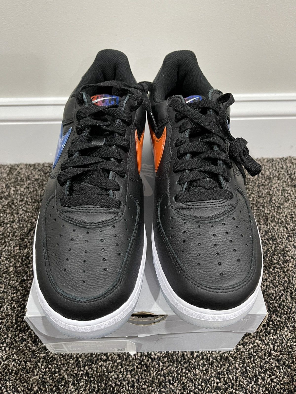 Kith × Nike Nike x Kith Air Force 1 Low Knicks Away Black 2021 Sneaker Size US 9 / EU 42 - 3 Thumbnail