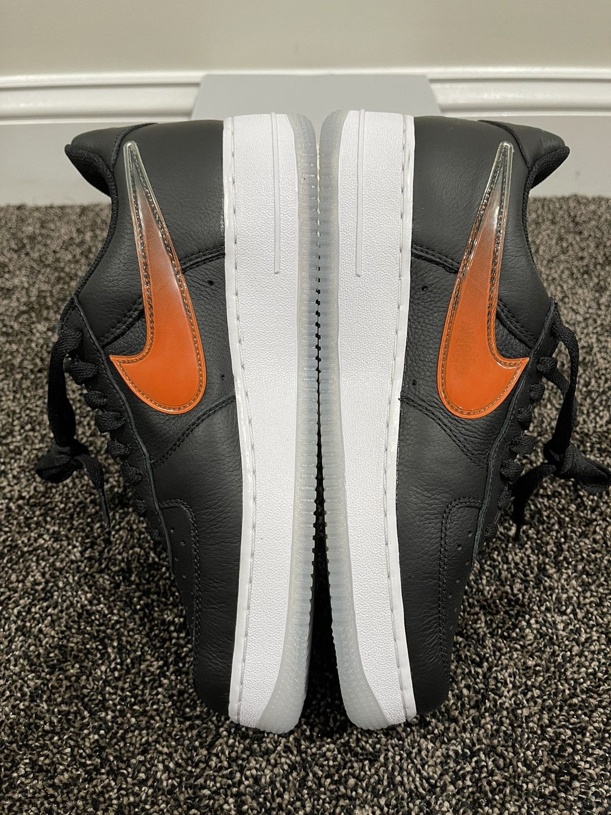 Kith × Nike Nike x Kith Air Force 1 Low Knicks Away Black 2021 Sneaker Size US 9 / EU 42 - 4 Thumbnail