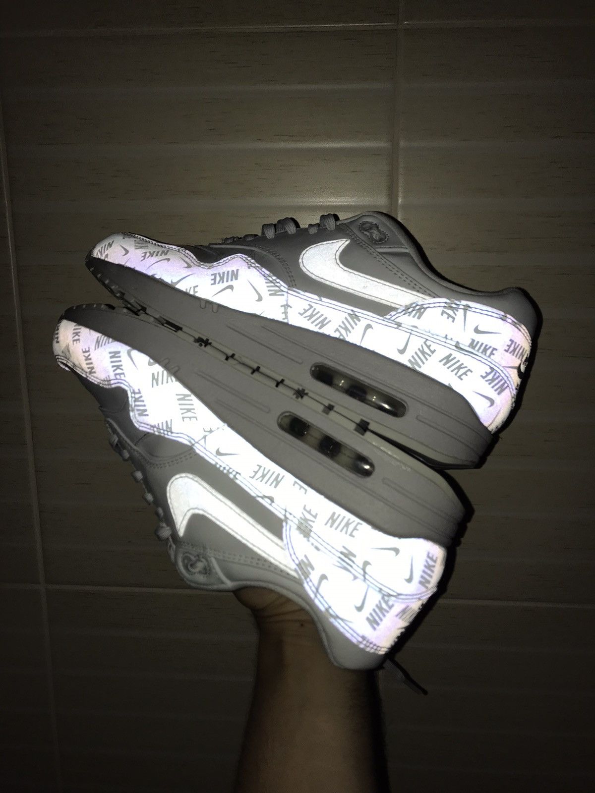 Nike NIKE Air Max 1 LX Grey Leather Reflective Sneakers Size US 9.5 / EU 42-43 - 19 Thumbnail