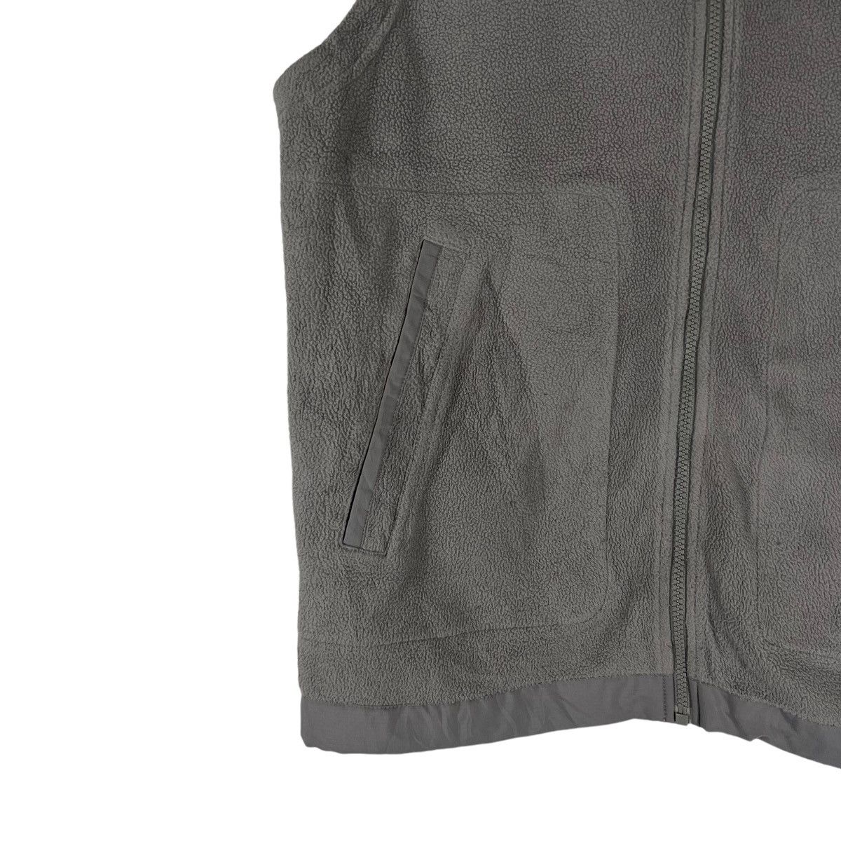 Nike VINTAGE NIKE STREETWEAR FLEECE VEST TANK TOP Size US S / EU 44-46 / 1 - 3 Thumbnail