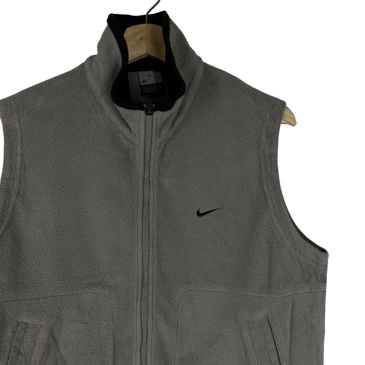 Nike VINTAGE NIKE STREETWEAR FLEECE VEST TANK TOP Size US S / EU 44-46 / 1 - 4 Thumbnail