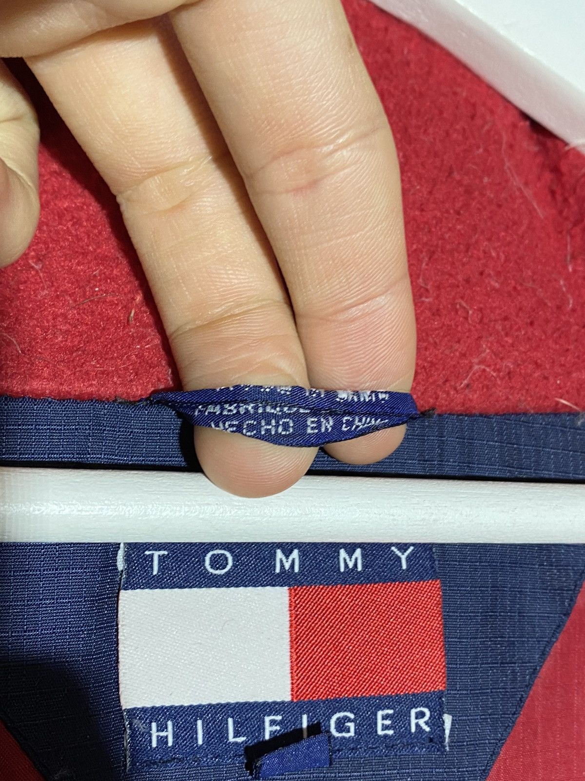 Tommy Hilfiger Tommy Hilfiger Vintage Big Logo Down Puffer Size US L / EU 52-54 / 3 - 15 Thumbnail