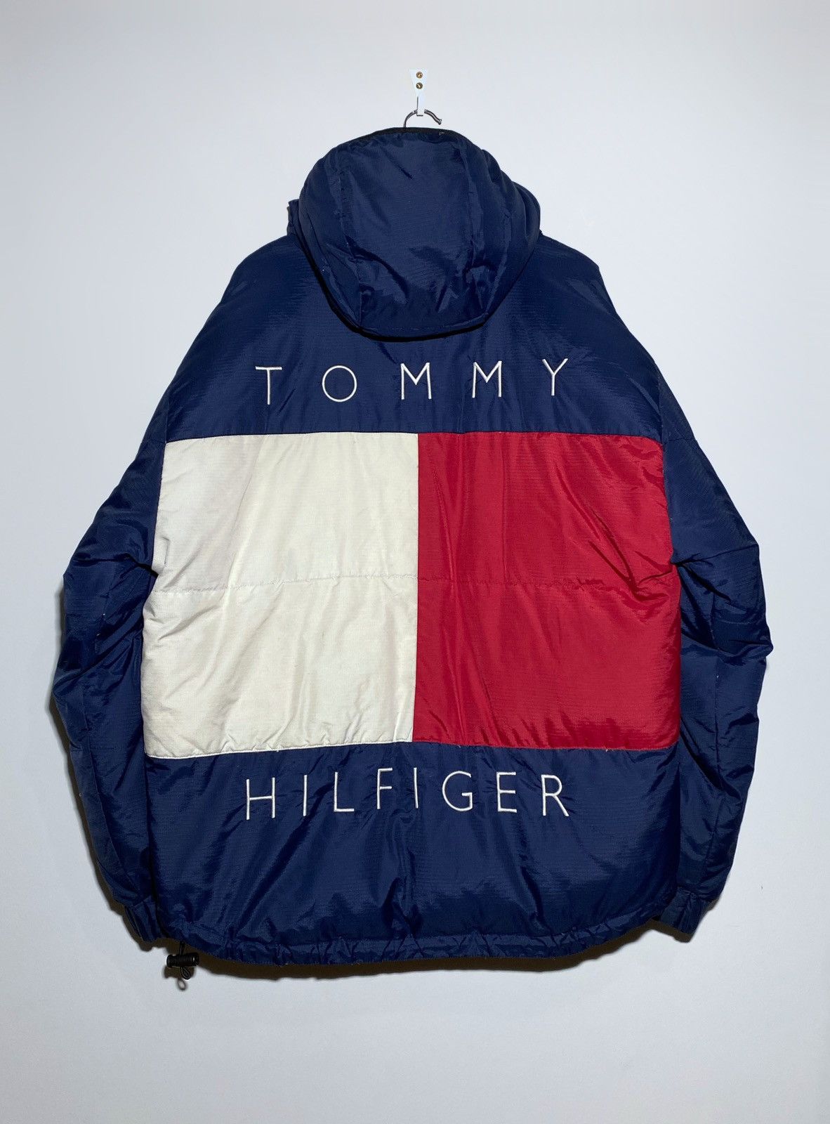 Tommy Hilfiger Tommy Hilfiger Vintage Big Logo Down Puffer Size US L / EU 52-54 / 3 - 1 Thumbnail