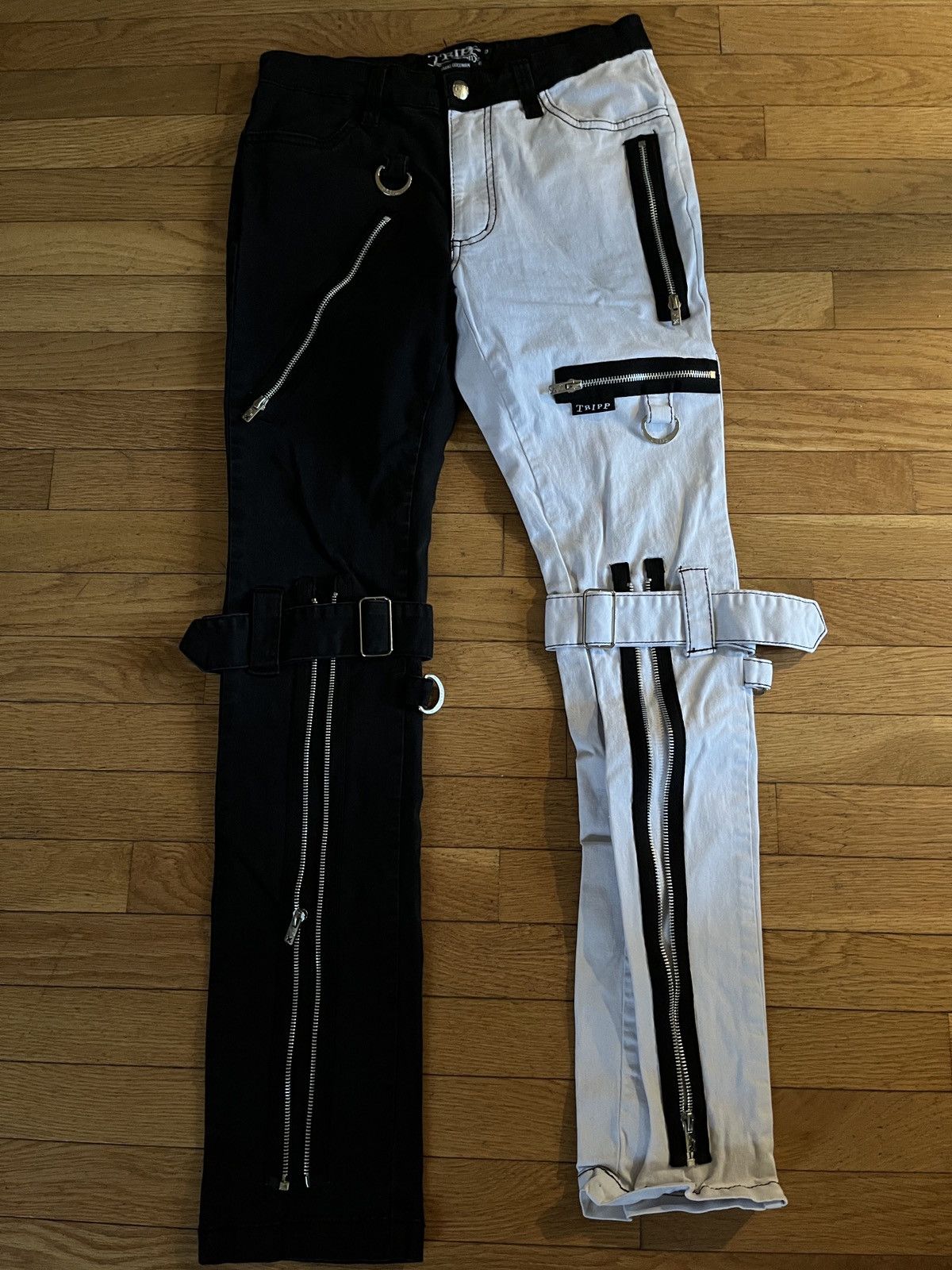 Tripp Strap Zipper Jeans