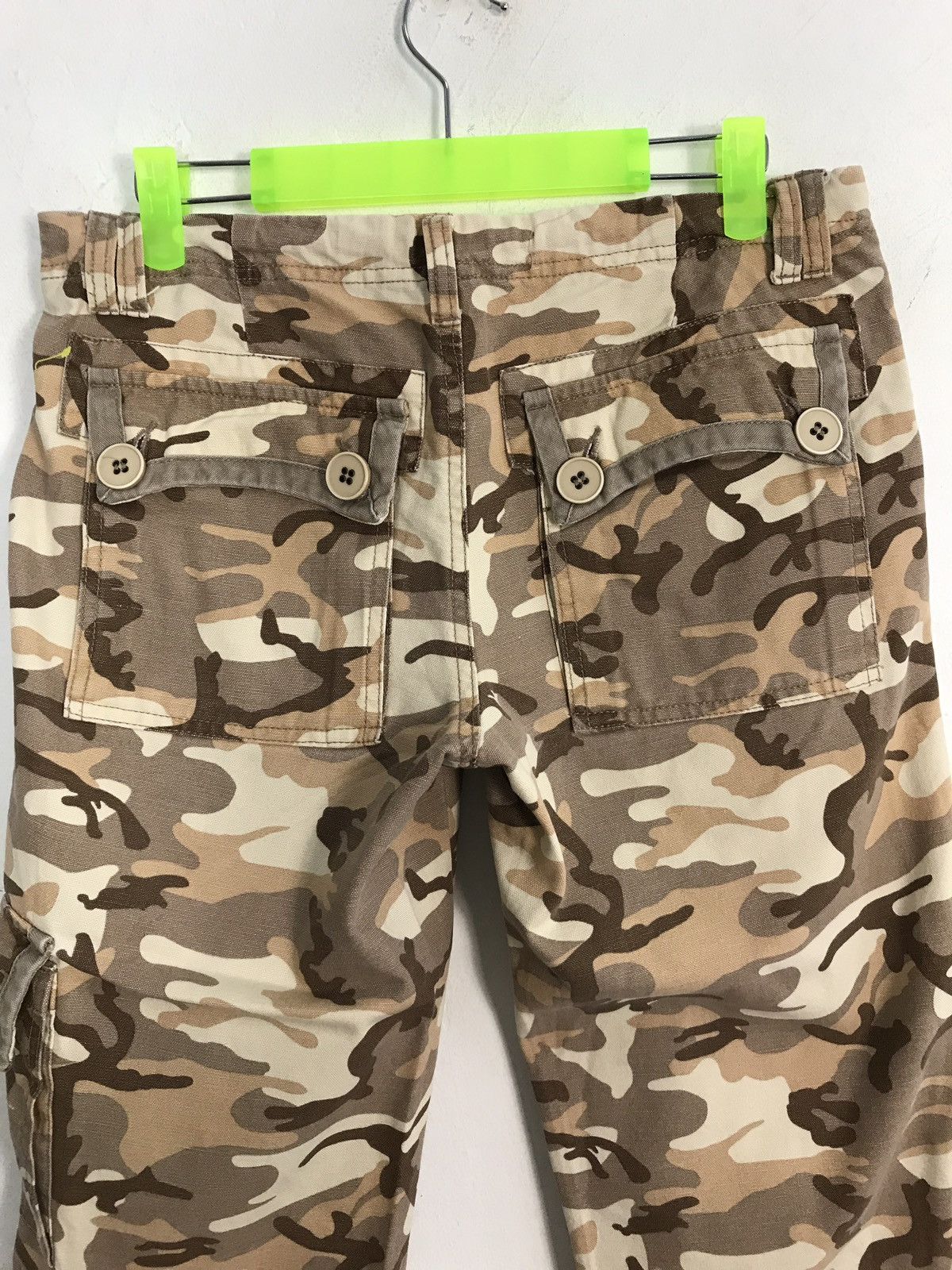 Other Vintage Joie Cargo Camour Short Men’s Fashion Size US 30 / EU 46 - 10 Thumbnail