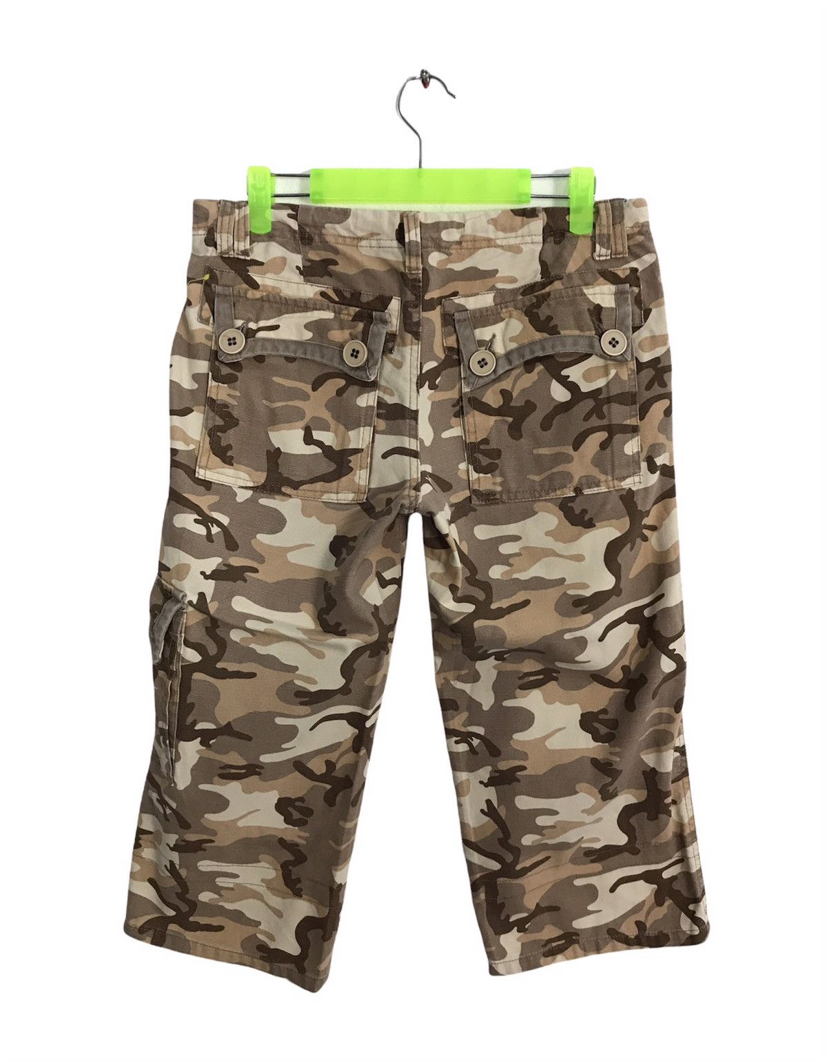 Other Vintage Joie Cargo Camour Short Men’s Fashion Size US 30 / EU 46 - 2 Thumbnail