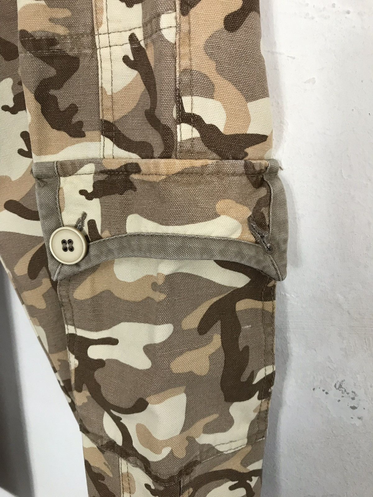 Other Vintage Joie Cargo Camour Short Men’s Fashion Size US 30 / EU 46 - 4 Thumbnail