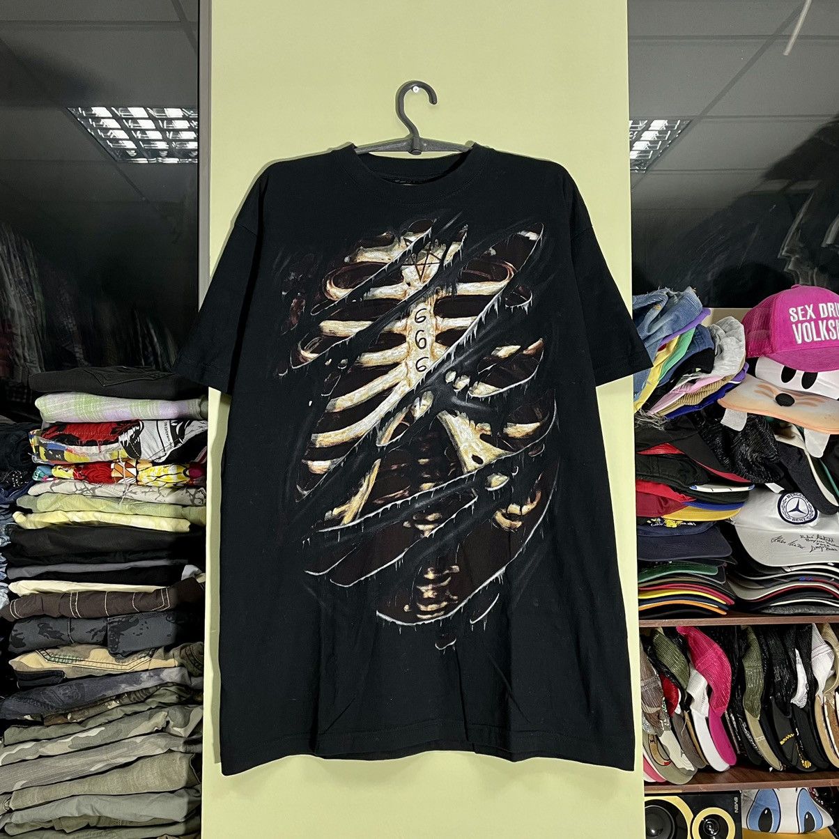 Vintage Vintage 90s Goth Skull Graphic Tee Black Oversized Faded XL Size US XL / EU 56 / 4 - 1 Thumbnail