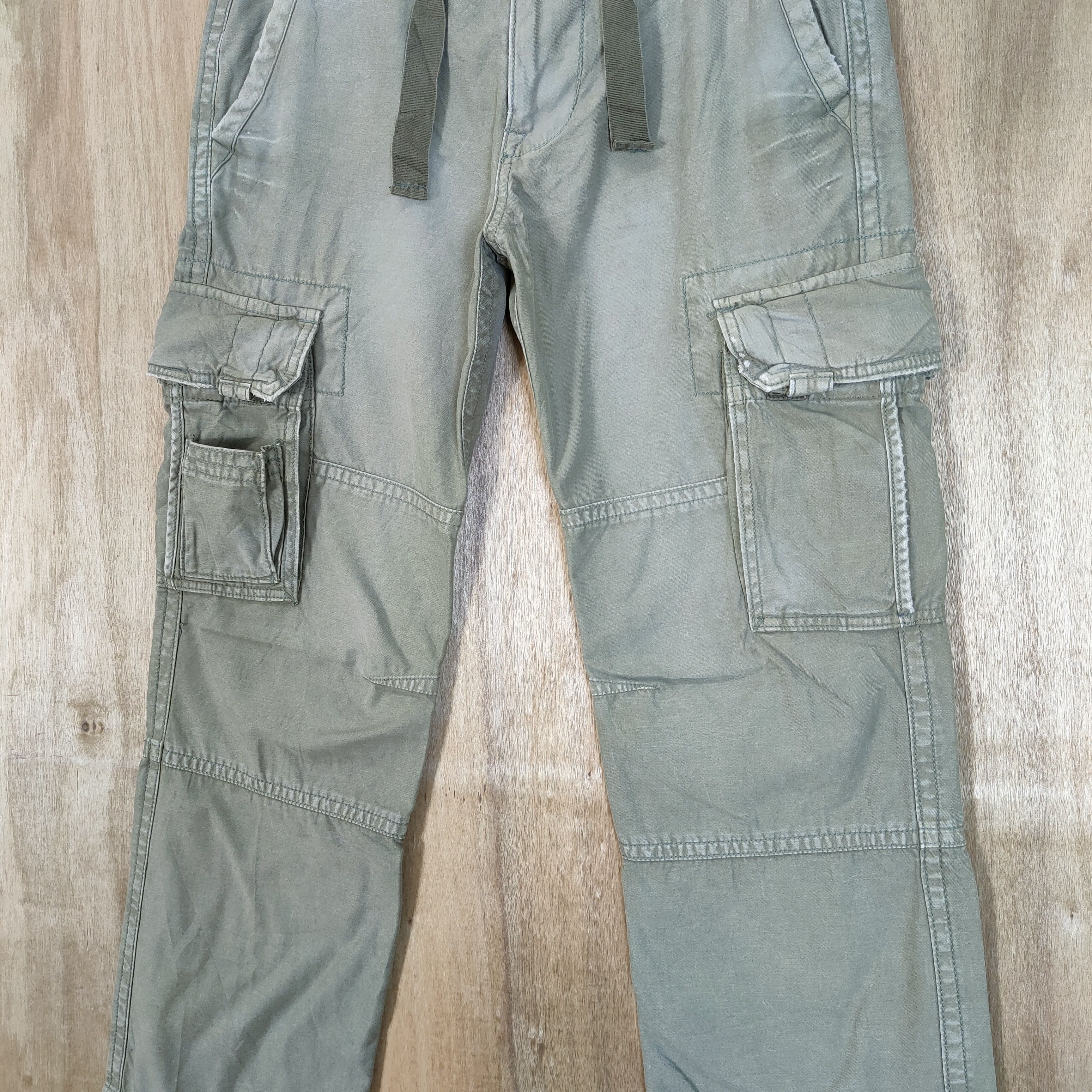 Japanese Brand JAPANESE BRAND FADED CARGO PANTS MULTIPOCKET TACTICAL Size US 30 / EU 46 - 13 Thumbnail