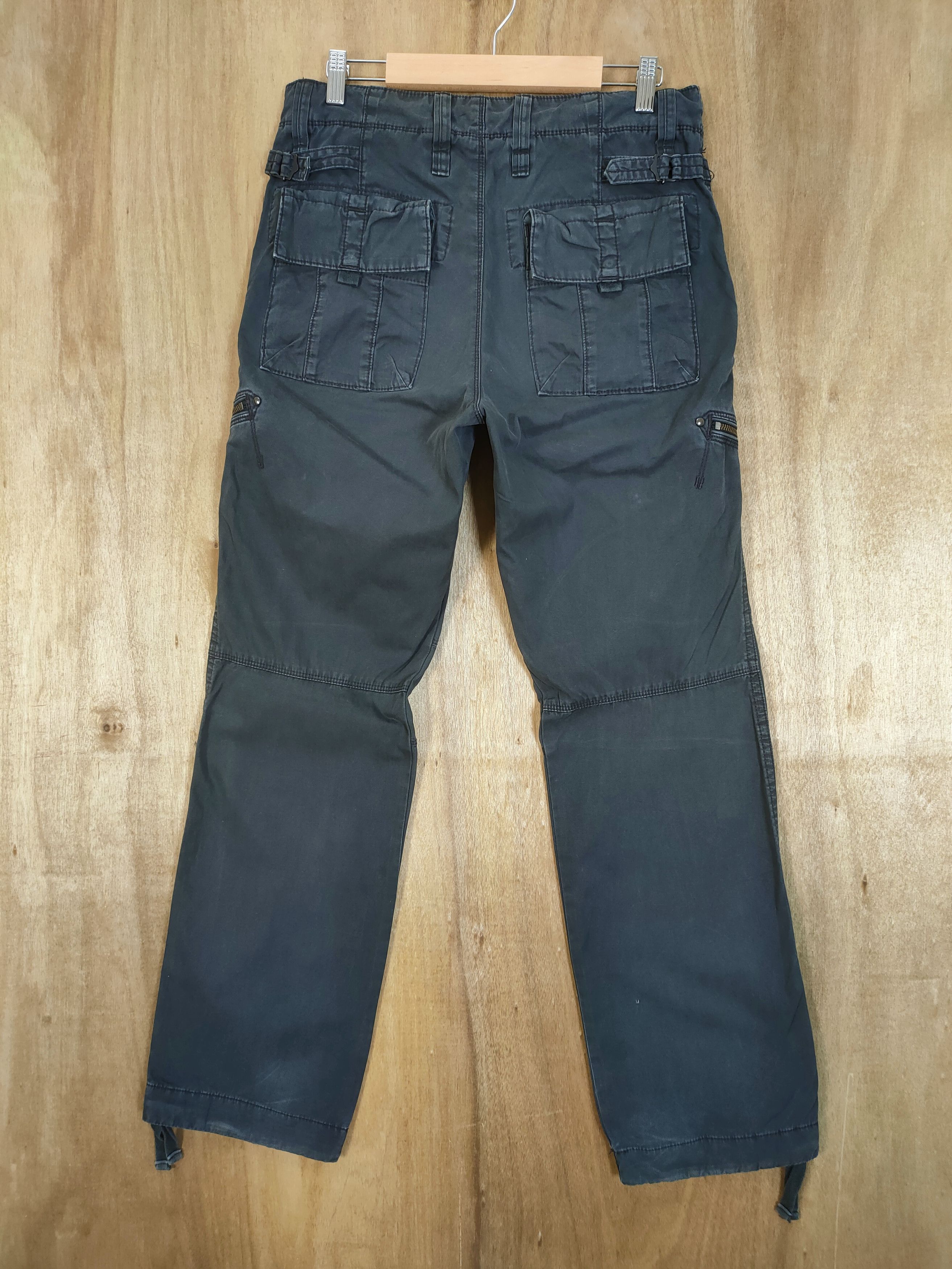Japanese Brand VINTAGE JAPANESE BRAND BLACK CARGO PANTS Size US 30 / EU 46 - 4 Thumbnail
