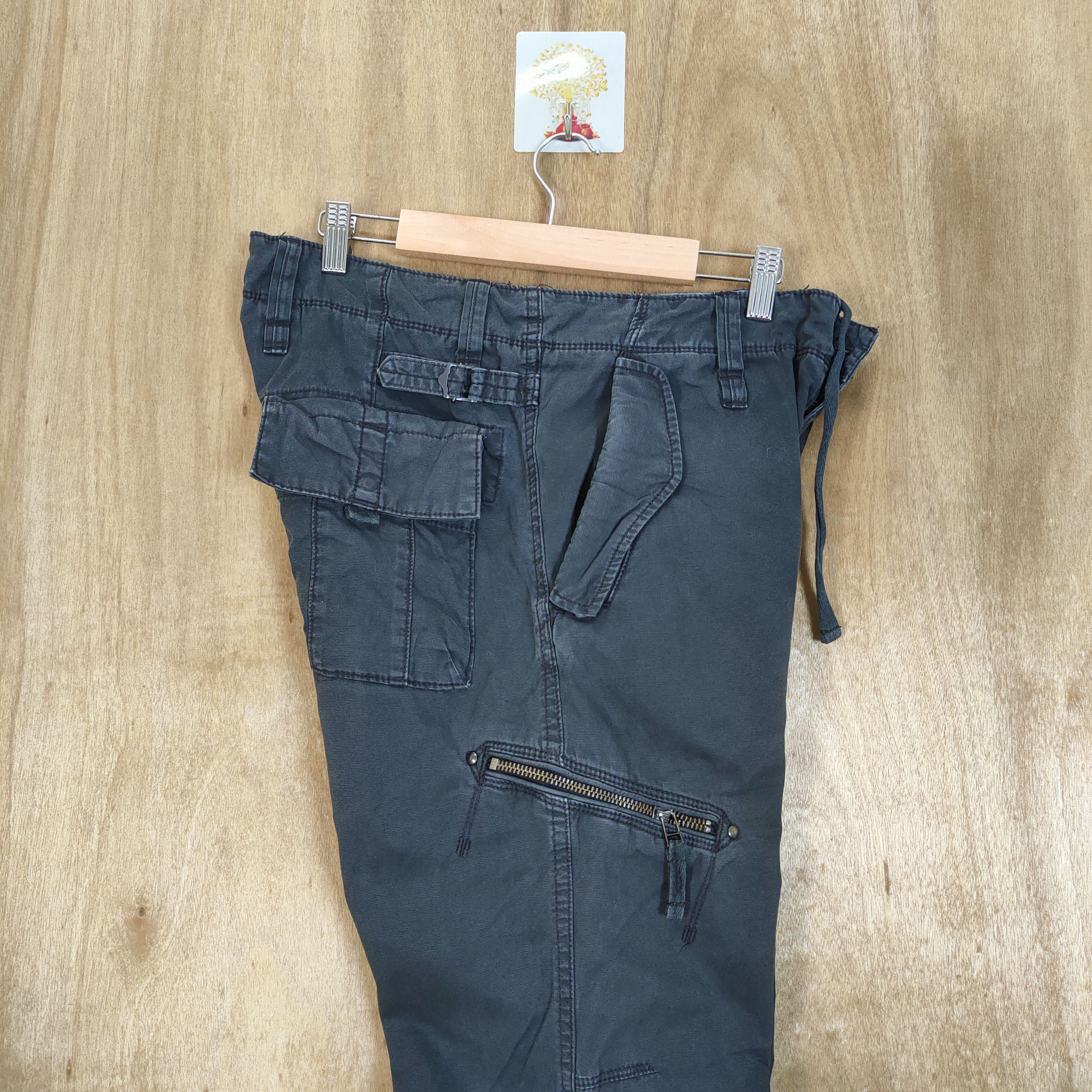 Japanese Brand VINTAGE JAPANESE BRAND BLACK CARGO PANTS Size US 30 / EU 46 - 15 Thumbnail