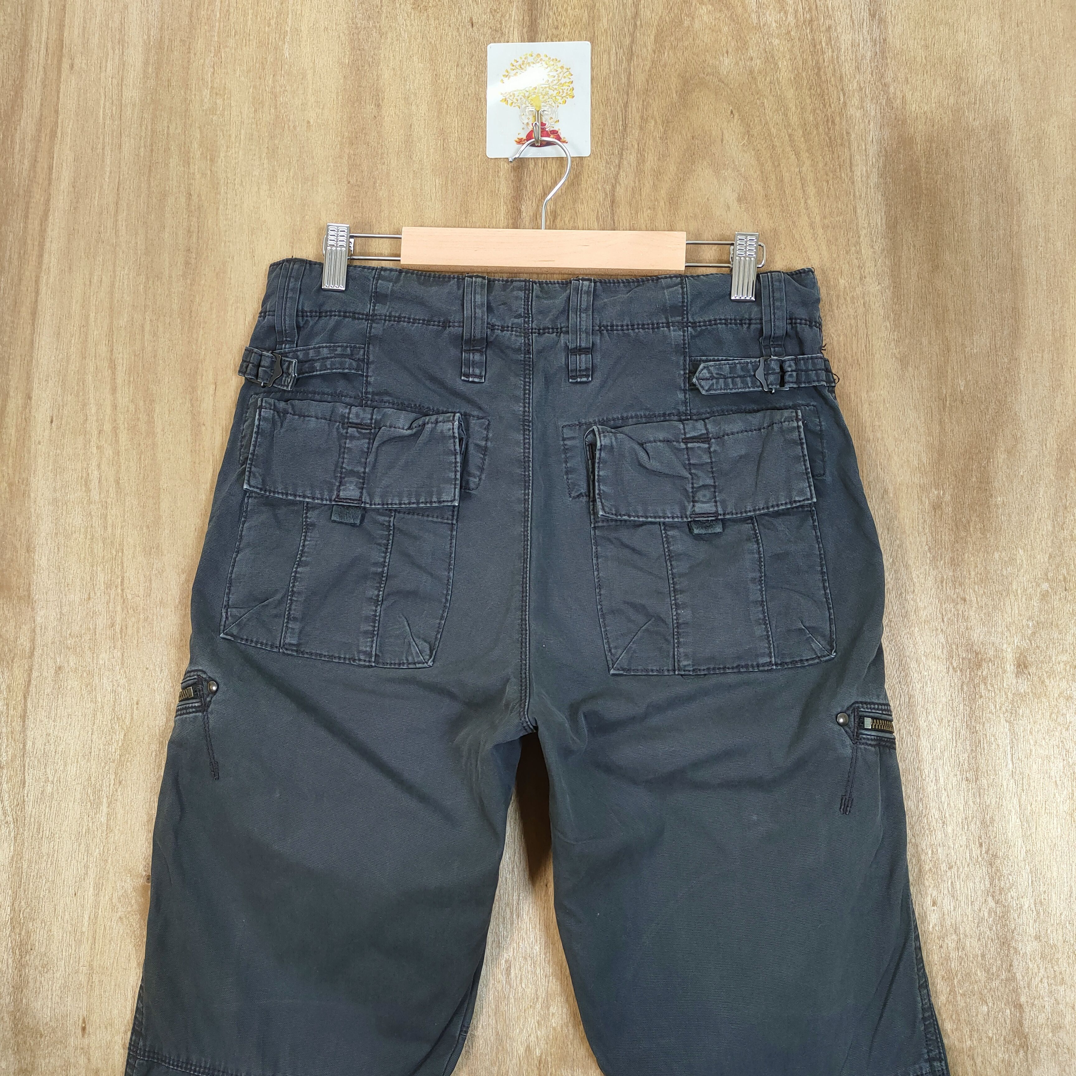 Japanese Brand VINTAGE JAPANESE BRAND BLACK CARGO PANTS Size US 30 / EU 46 - 5 Thumbnail