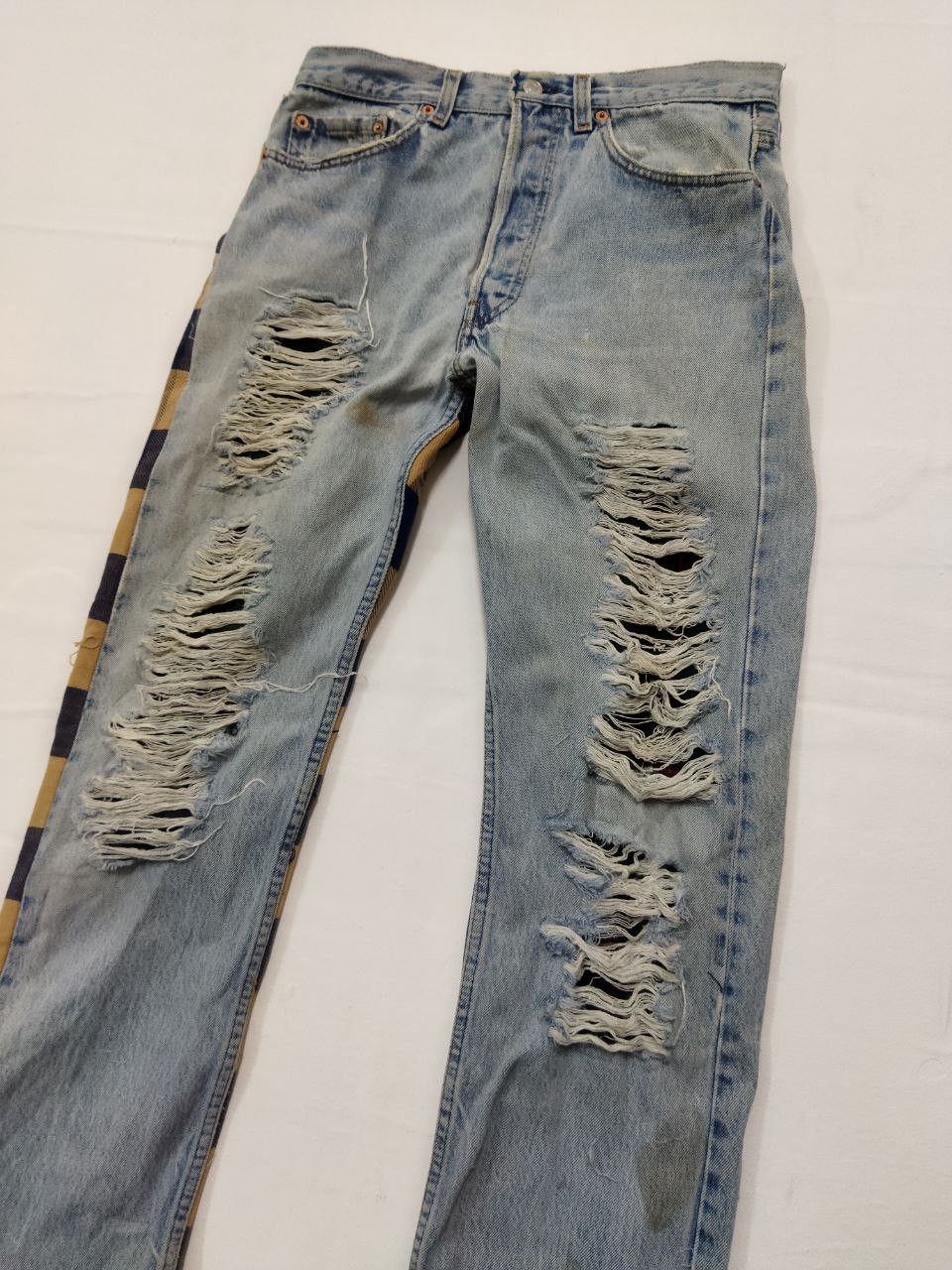 Levi's Vintage Clothing Vintage LEVI'S Custom Made Distressed Jeans - Size 31 Size US 31 - 10 Thumbnail
