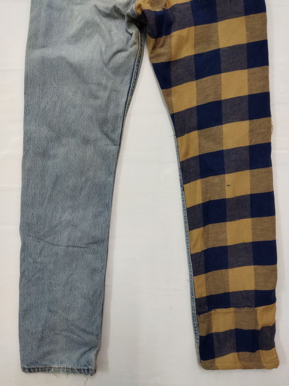 Levi's Vintage Clothing Vintage LEVI'S Custom Made Distressed Jeans - Size 31 Size US 31 - 4 Thumbnail