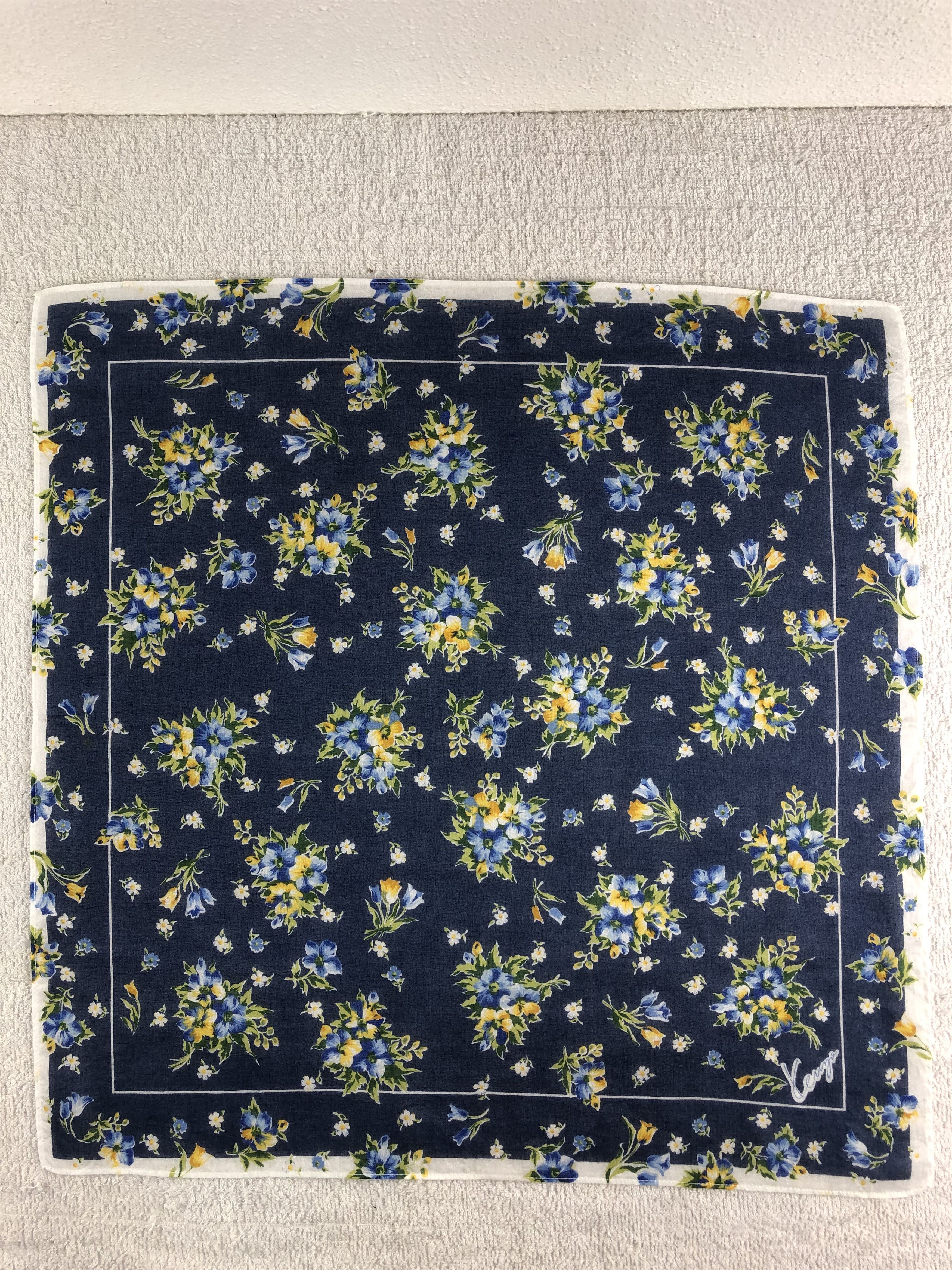 Kenzo Kenzo Handkerchief / Bandana / Neckerchief C209 Size ONE SIZE - 3 Thumbnail