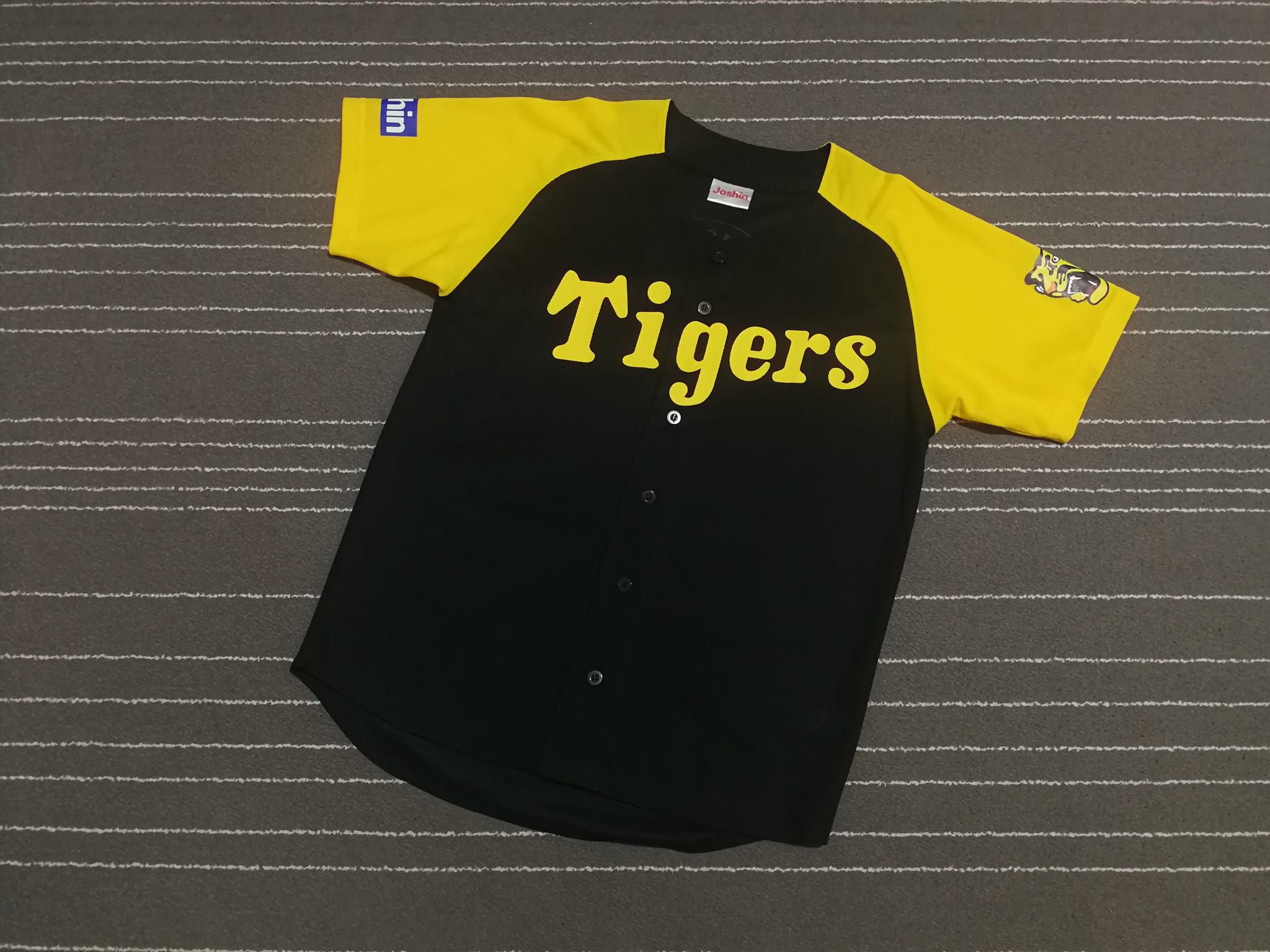 Joshin Hanshin Tigers Japanese Baseball Jersey 