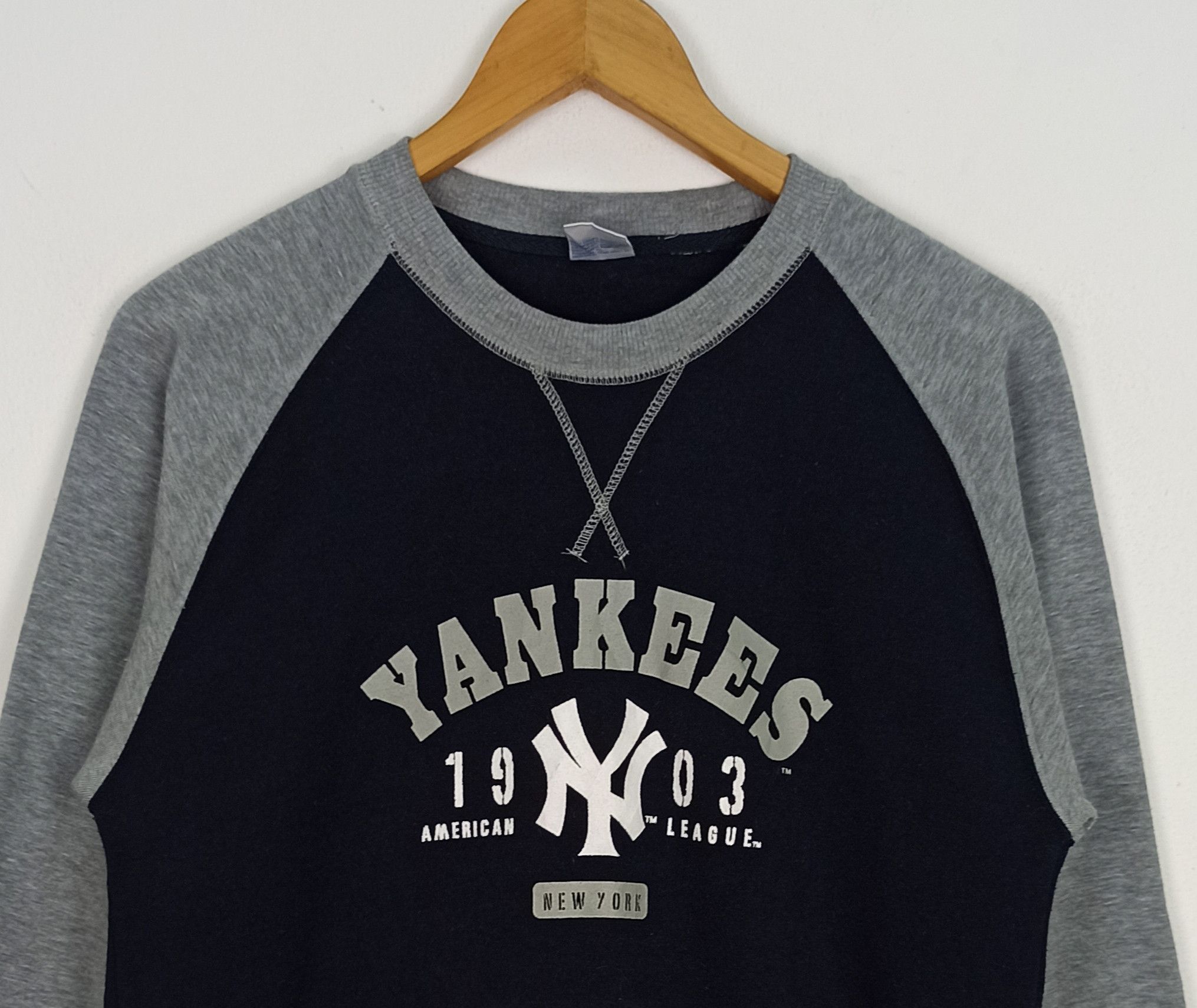 MLB !Steals! New York Yankees Sweatshirts by MLB Size US M / EU 48-50 / 2 - 2 Thumbnail