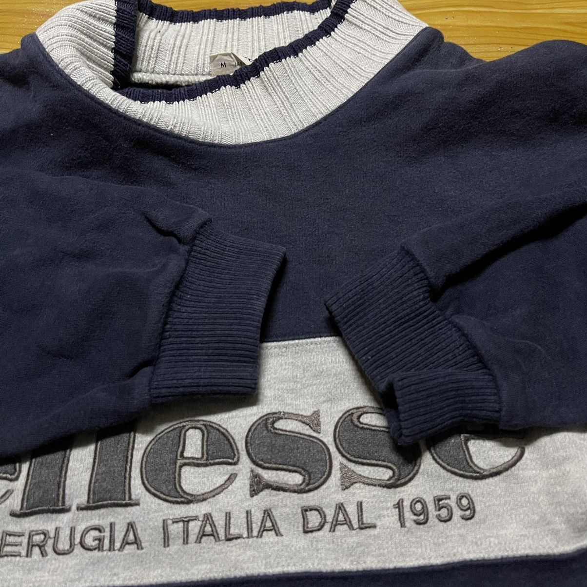 Ellesse Vintage 90s ellesse sweatshirt spellout Size US L / EU 52-54 / 3 - 4 Thumbnail