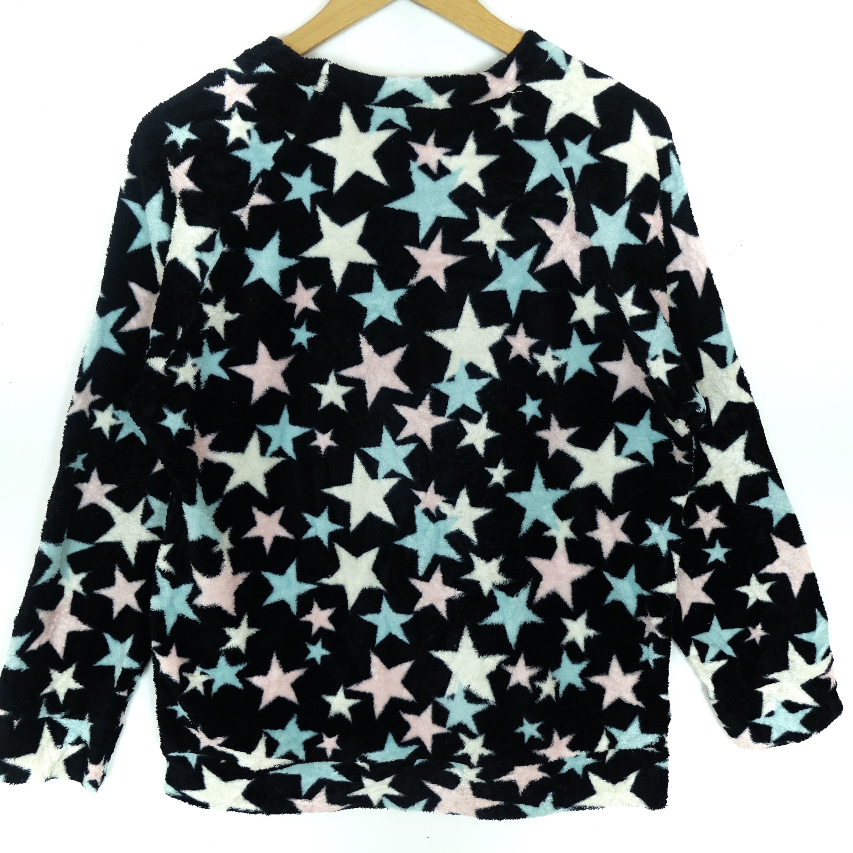 Japanese Brand × Vintage JAPAN Star Kiss Monogram Fendi Fleece Jumper Sweatshirt Size US M / EU 48-50 / 2 - 5 Thumbnail