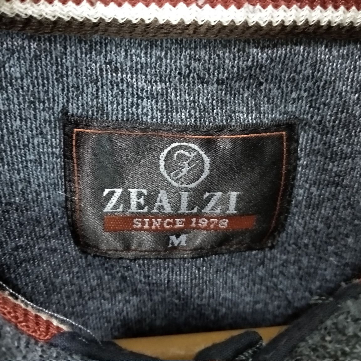 Japanese Brand × Vintage Vintage 2000's ZEALZI Sportswear Retro Classic Sweatshirts Size US M / EU 48-50 / 2 - 9 Thumbnail