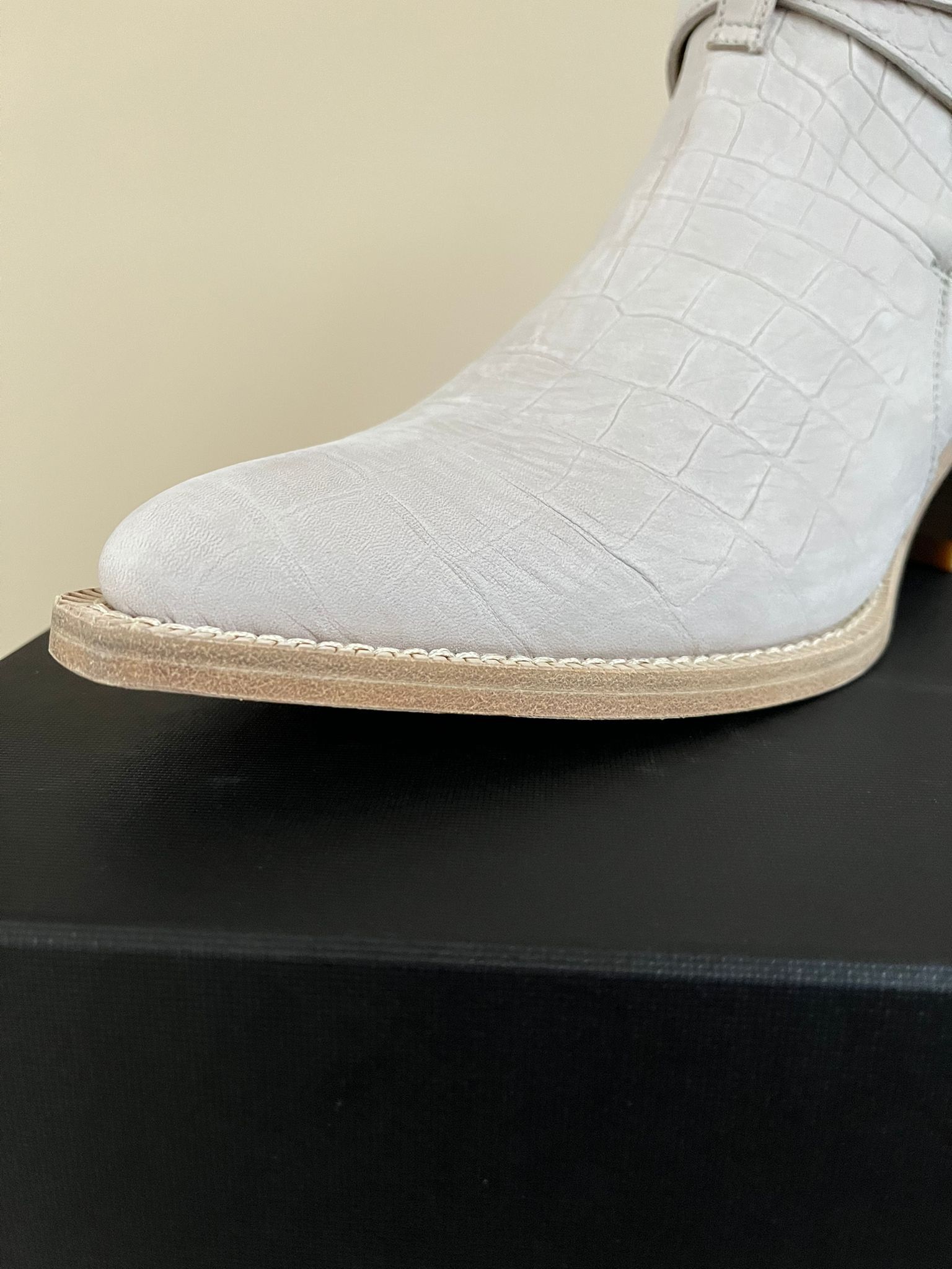 Amiri o1rshd1 roc Embossed Jodhpur Boot in Ivory Size US 13 / EU 46 - 6 Thumbnail