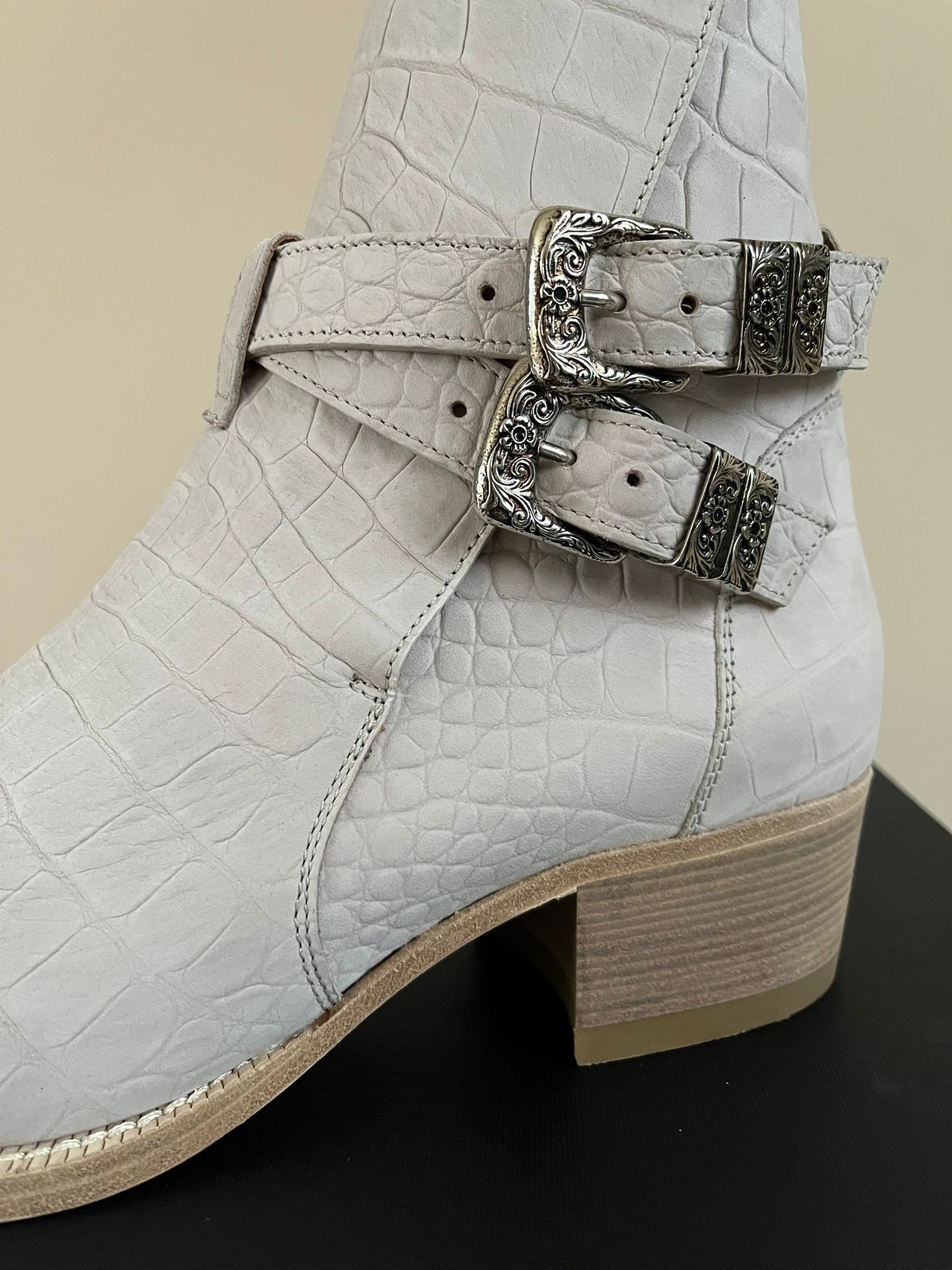 Amiri o1rshd1 roc Embossed Jodhpur Boot in Ivory Size US 13 / EU 46 - 8 Thumbnail