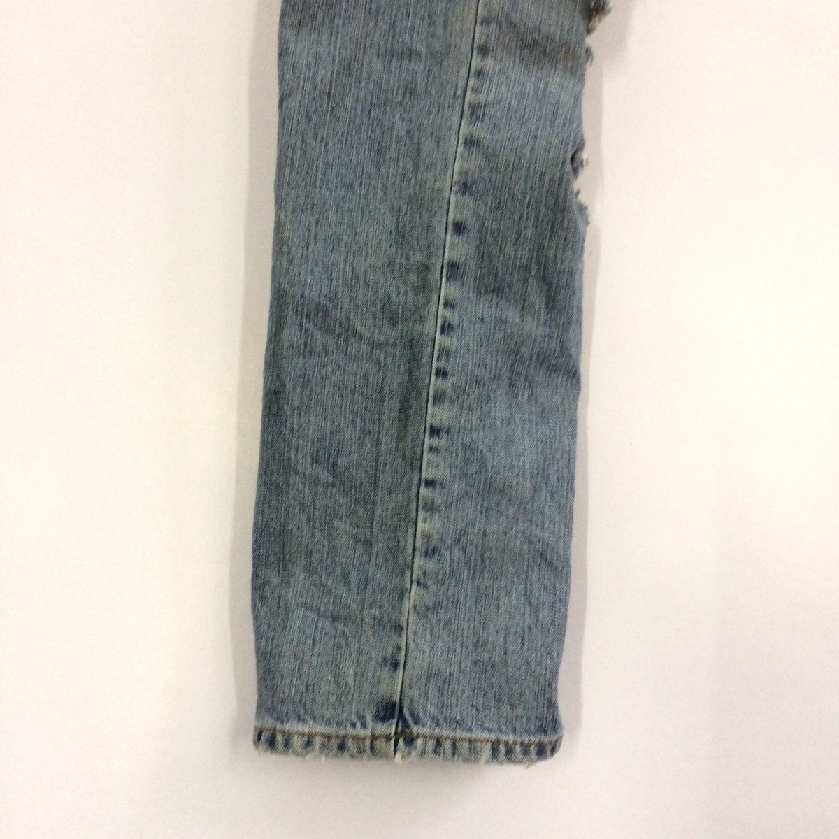 Dolce & Gabbana DOLCE & GABBANA D&G DISTRESSED DESIGN DENIM PANT Size US 32 / EU 48 - 19 Thumbnail