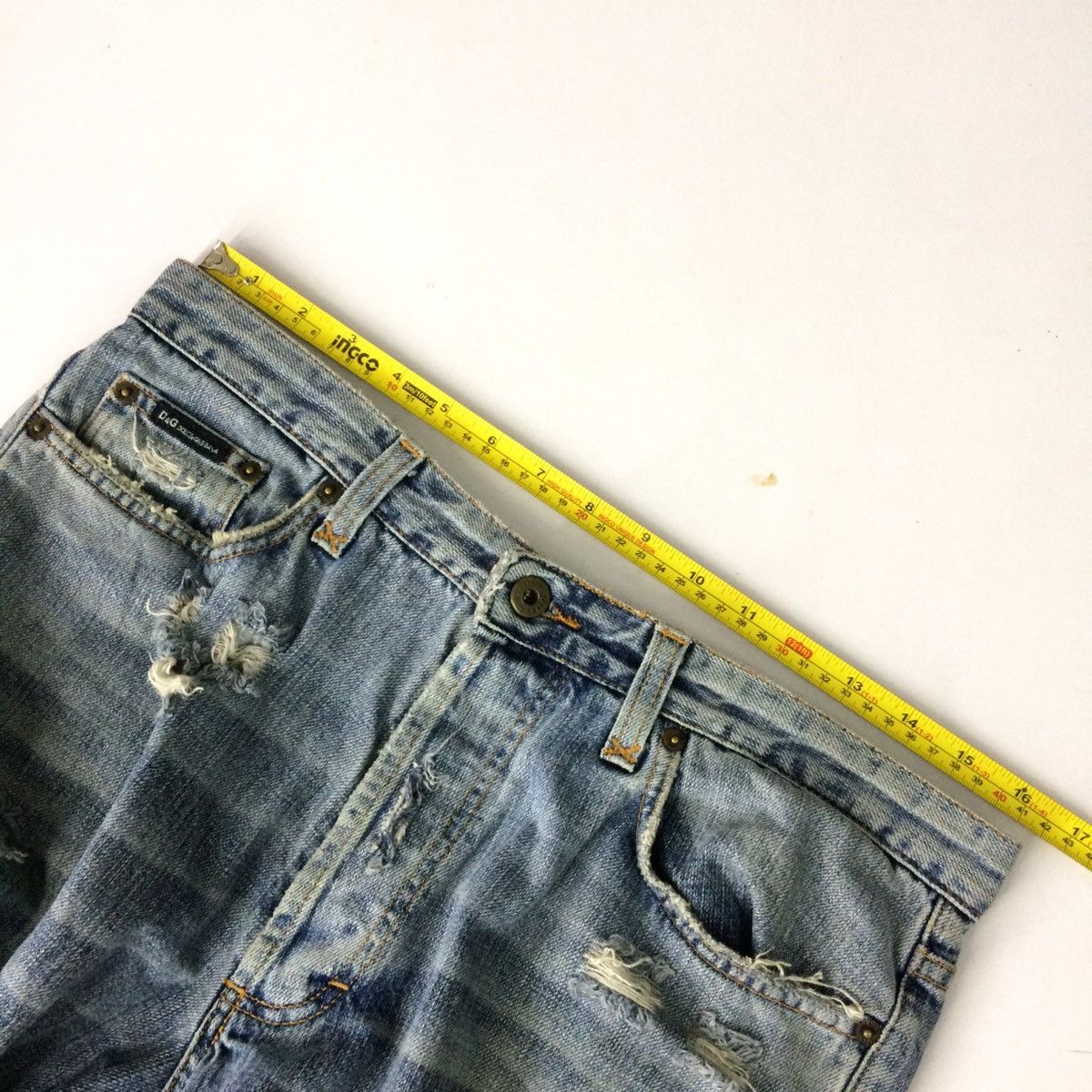 Dolce & Gabbana DOLCE & GABBANA D&G DISTRESSED DESIGN DENIM PANT Size US 32 / EU 48 - 20 Thumbnail