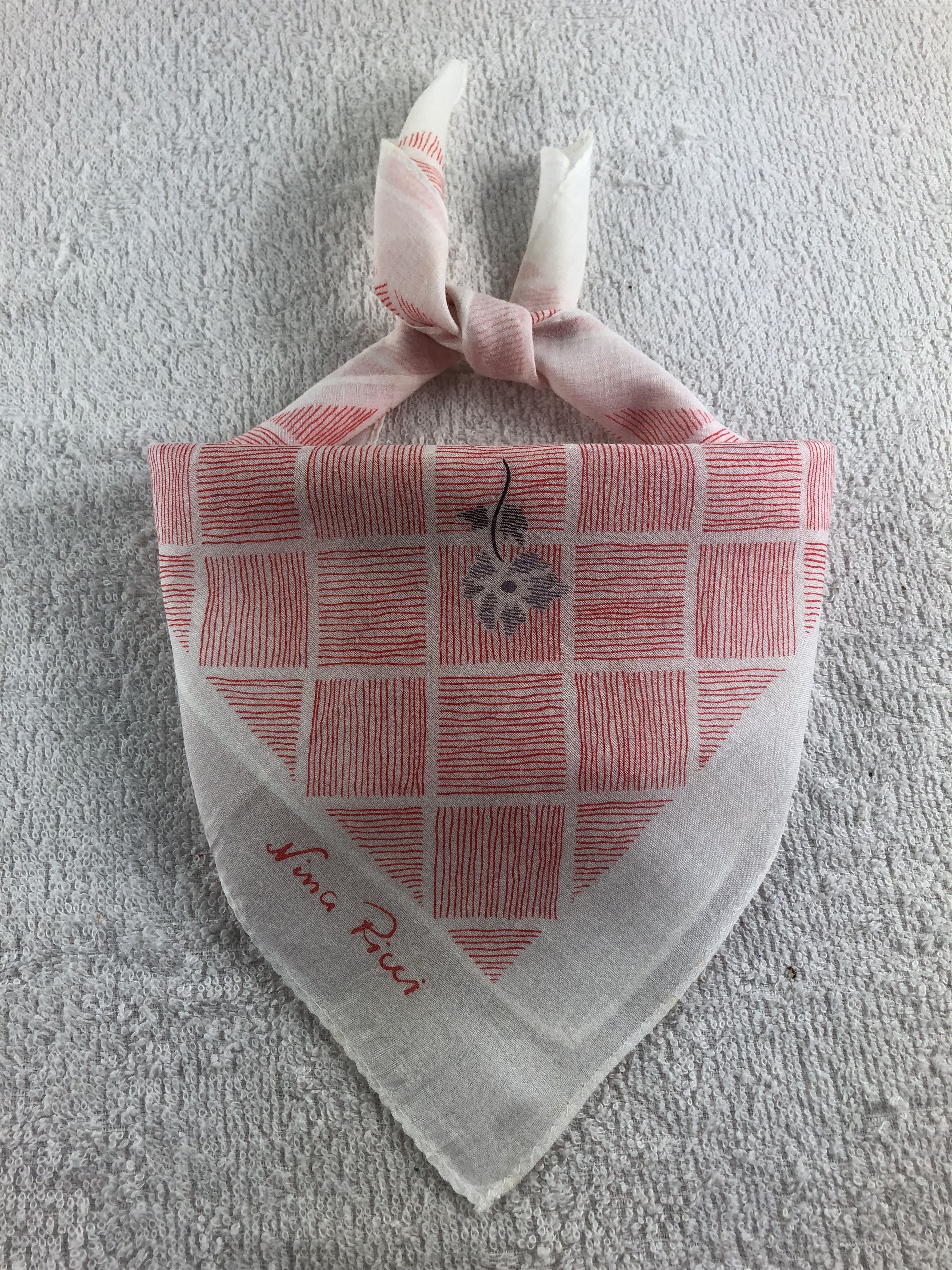Nina Ricci Nina Ricci Handkerchief / Bandana / Neckerchief C207 Size ONE SIZE - 2 Thumbnail