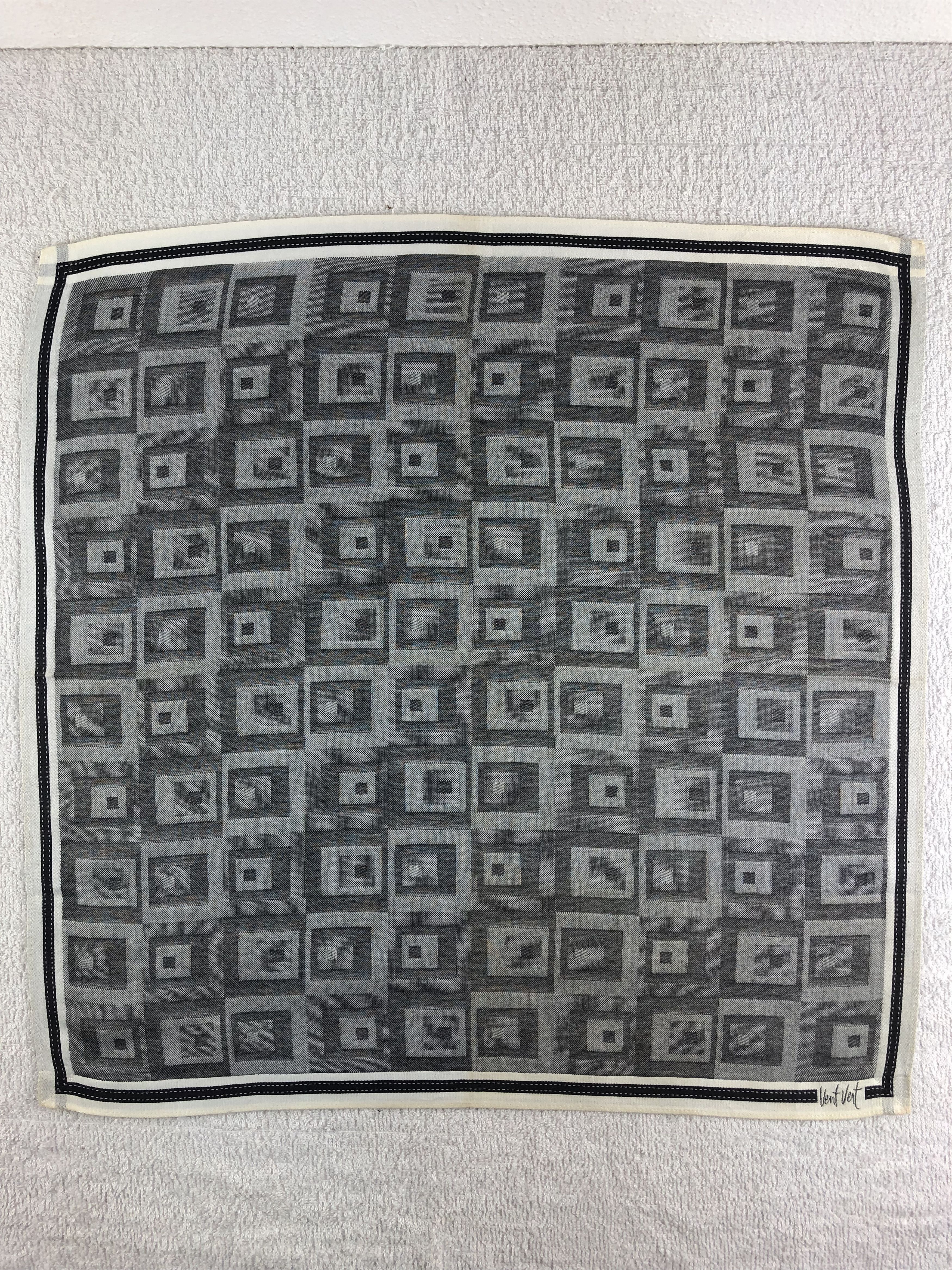 Pierre Balmain Pierre Balmain Handkerchief / Bandana / Neckerchief C205 Size ONE SIZE - 3 Thumbnail