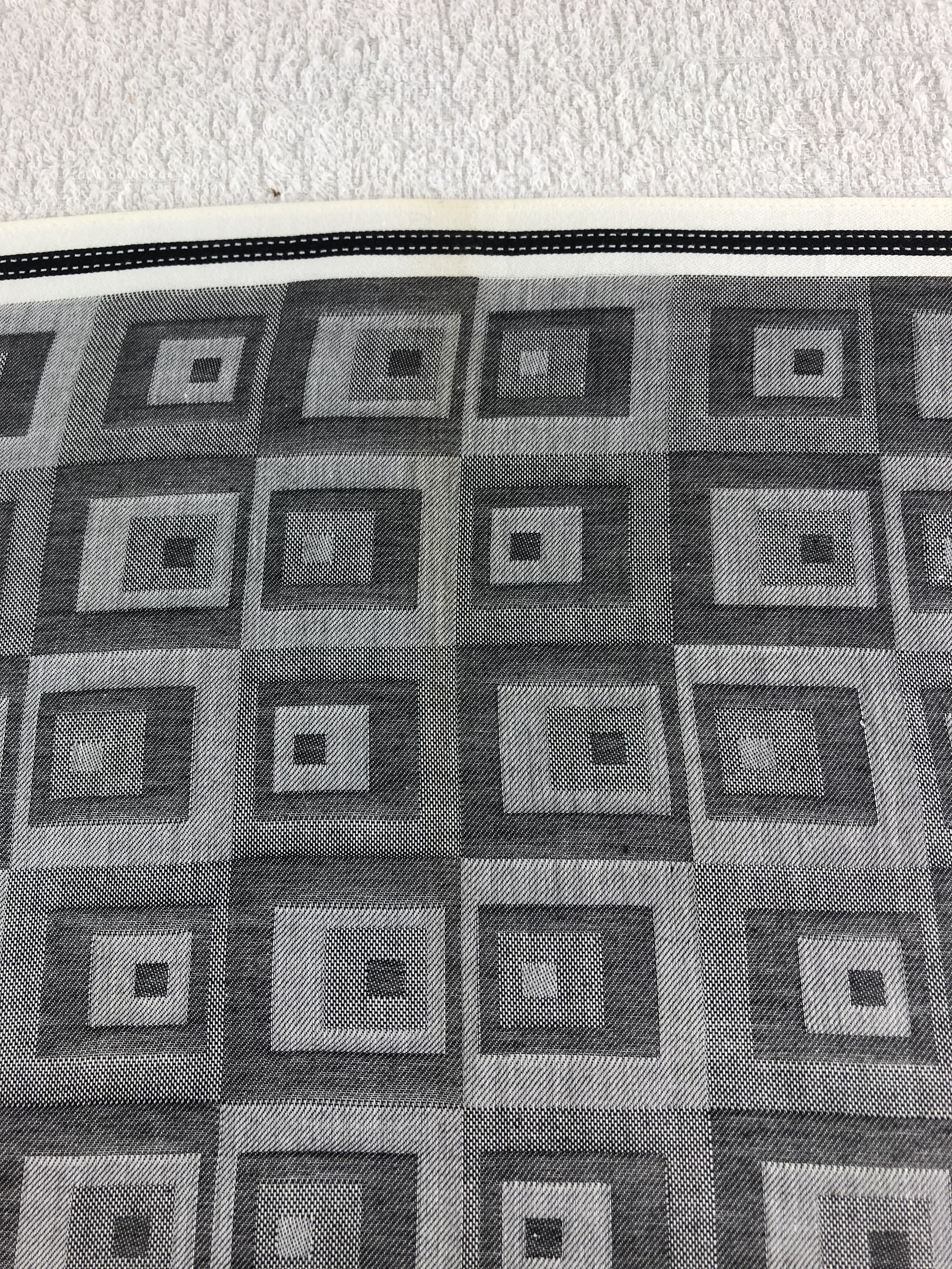Pierre Balmain Pierre Balmain Handkerchief / Bandana / Neckerchief C205 Size ONE SIZE - 6 Thumbnail