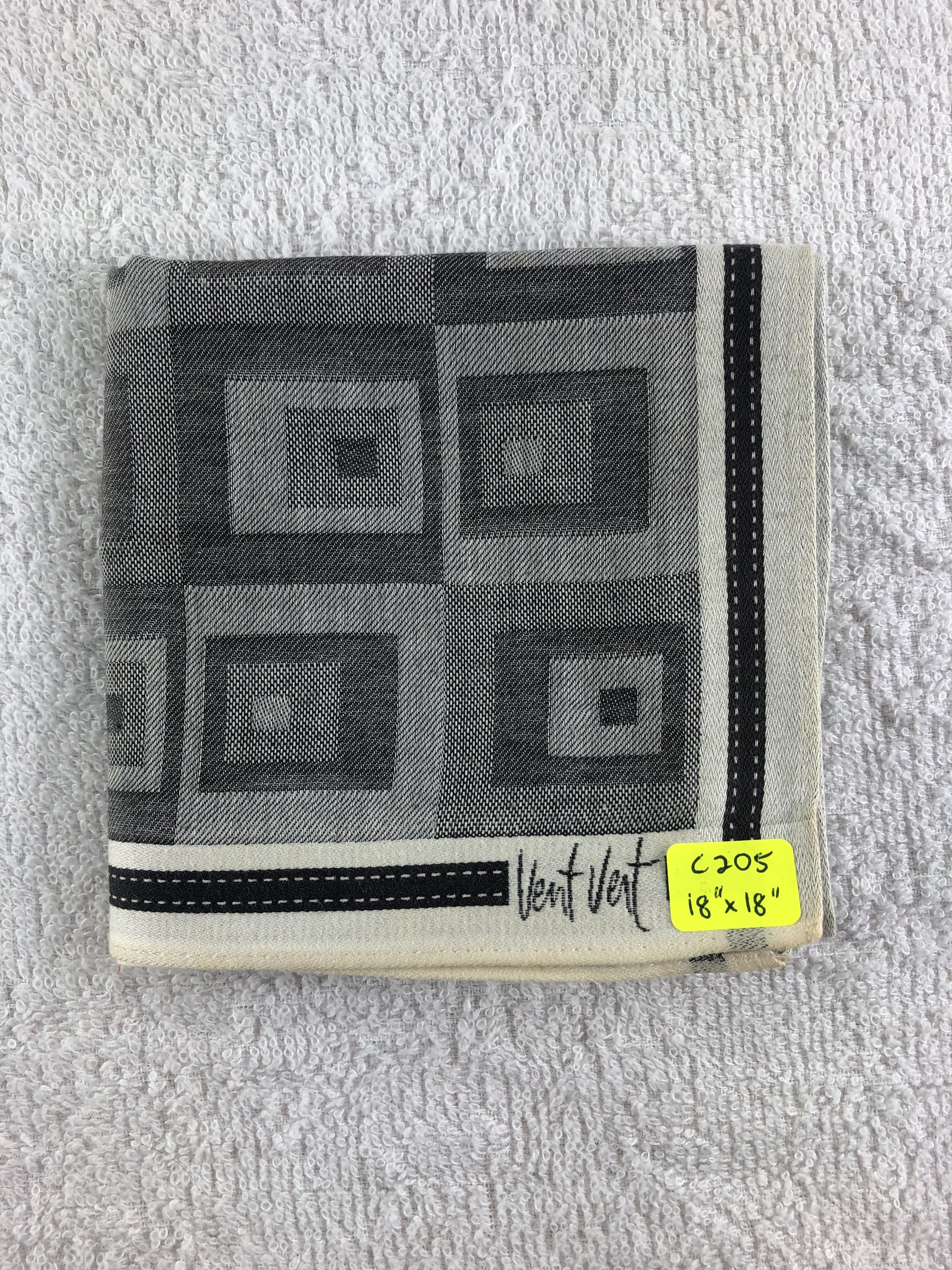 Pierre Balmain Pierre Balmain Handkerchief / Bandana / Neckerchief C205 Size ONE SIZE - 7 Thumbnail