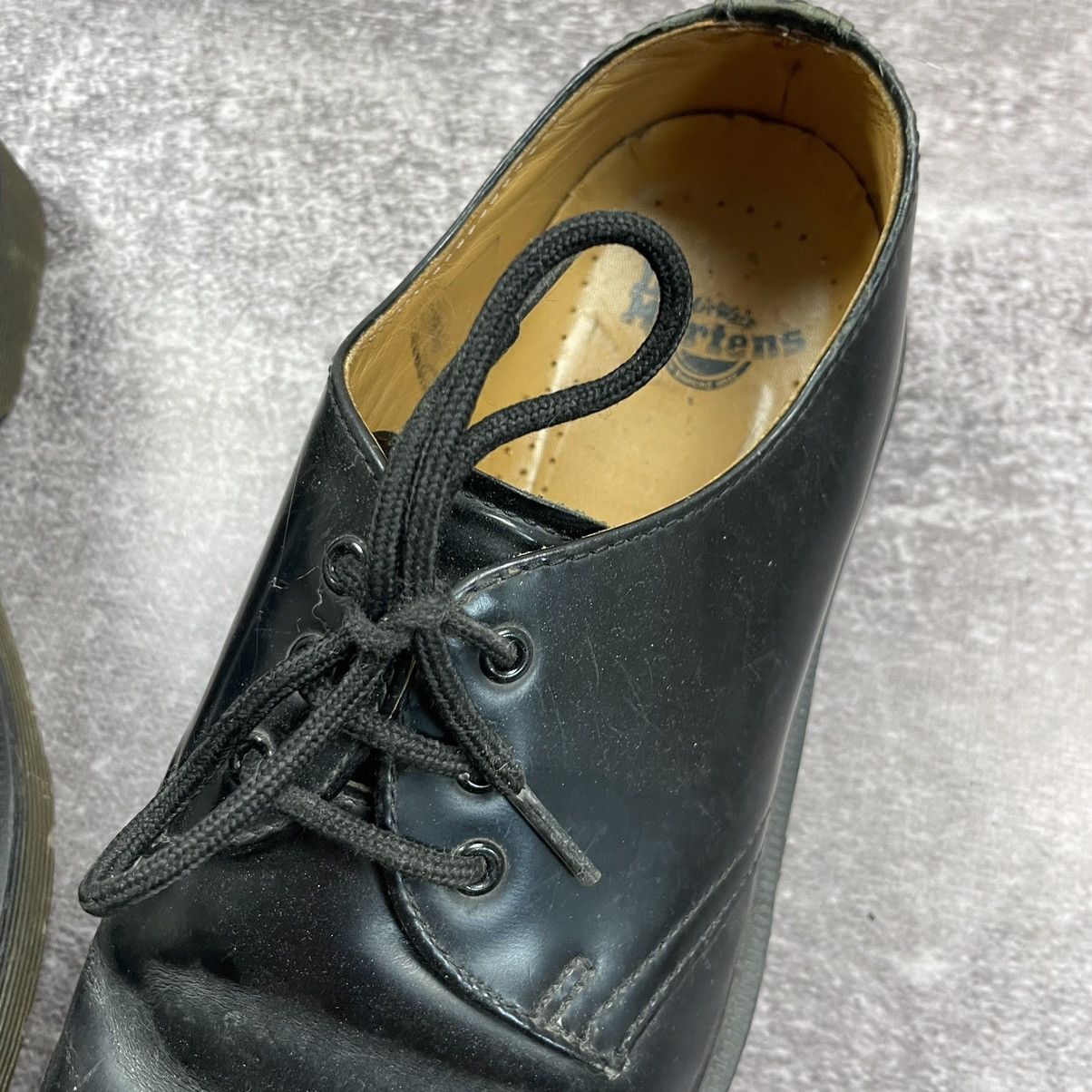 Dr. Martens Leather Dr.Martens 1461 Low-Top Shoes Size US 6 / EU 39 - 7 Thumbnail