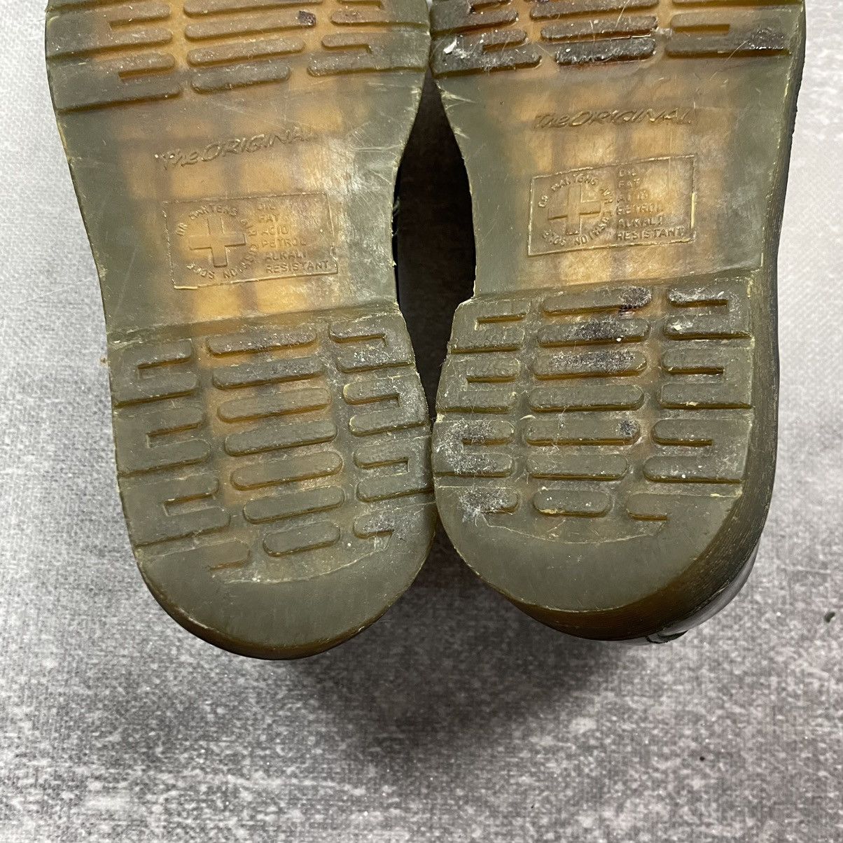 Dr. Martens Leather Dr.Martens 1461 Low-Top Shoes Size US 6 / EU 39 - 13 Thumbnail