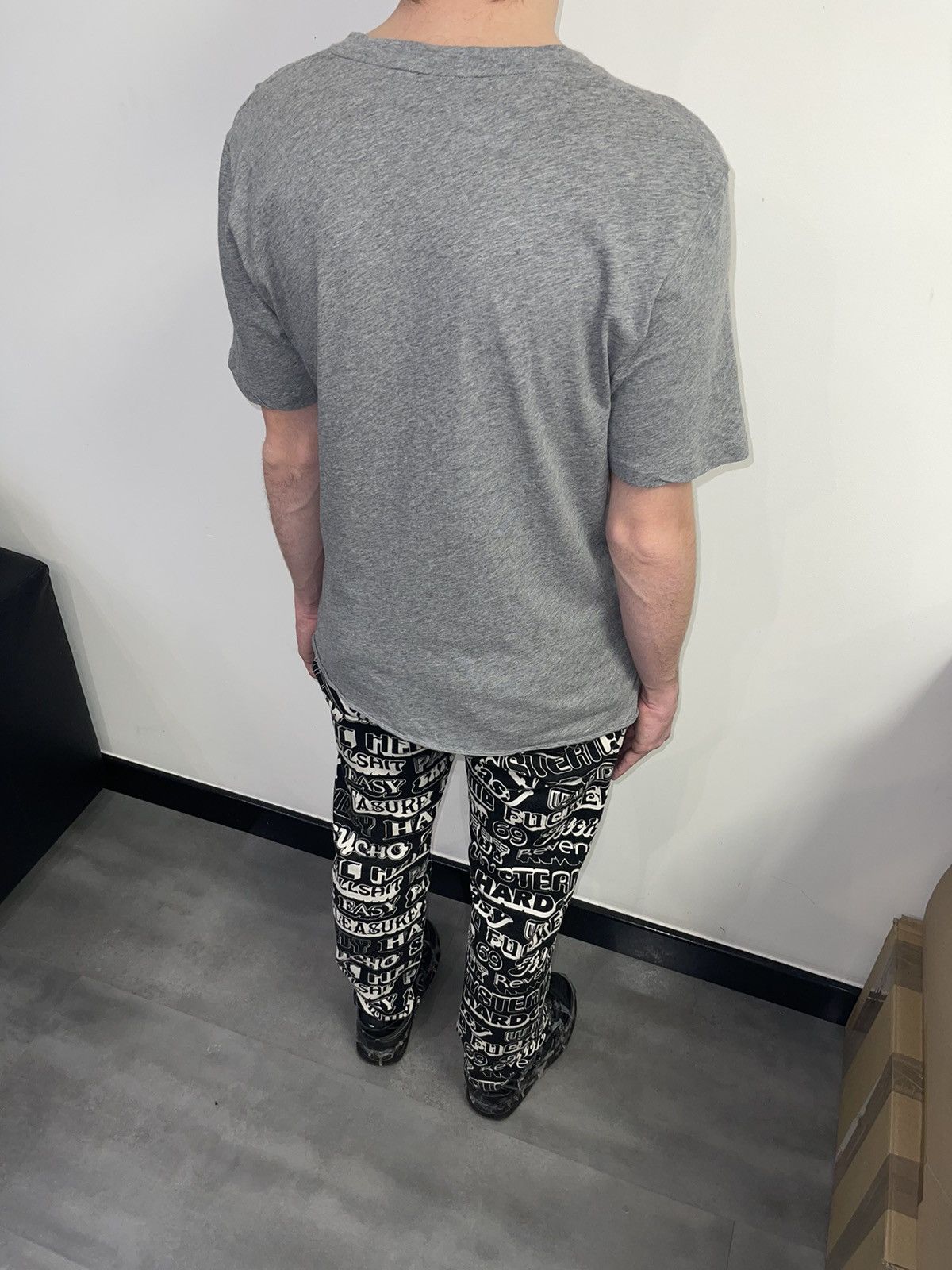 Saint Laurent Paris SS18 Saint Laurent Paris "SL" Star Logo Gray T-Shirt Size US S / EU 44-46 / 1 - 9 Thumbnail