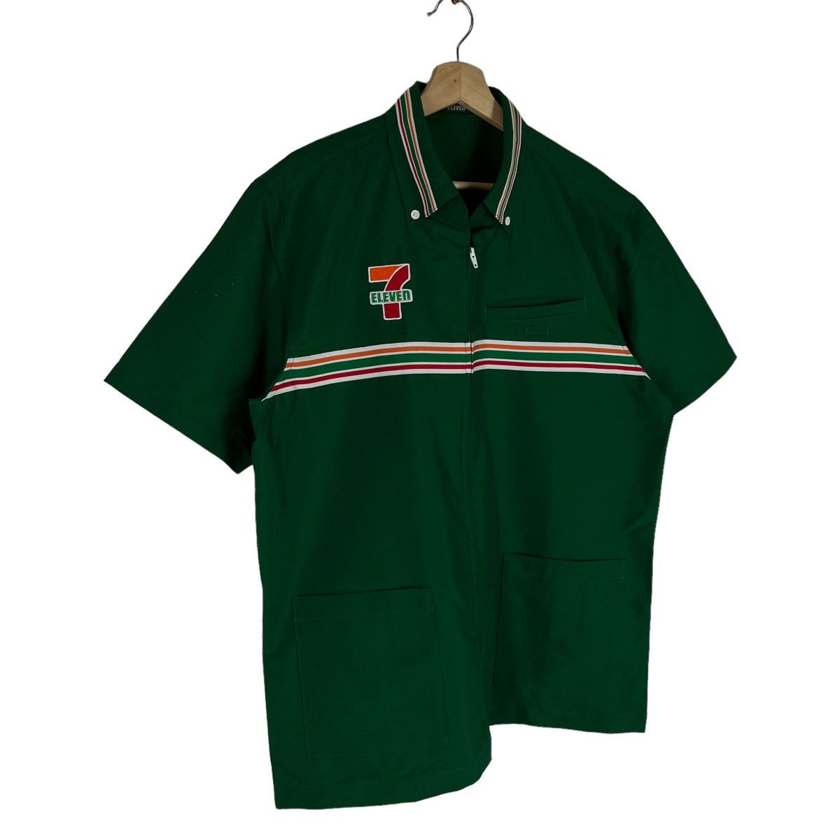 Japanese Brand VINTAGE 7-ELEVEN WORKERS WEAR BIG LOGO JACKET Size US L / EU 52-54 / 3 - 2 Thumbnail
