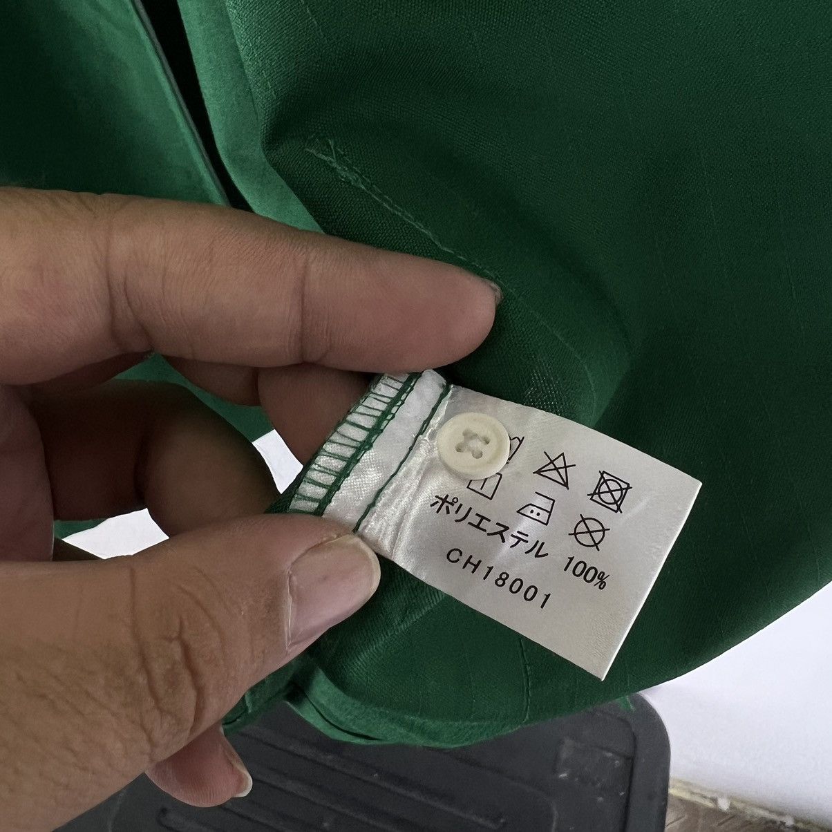 Japanese Brand VINTAGE 7-ELEVEN WORKERS WEAR BIG LOGO JACKET Size US L / EU 52-54 / 3 - 10 Thumbnail