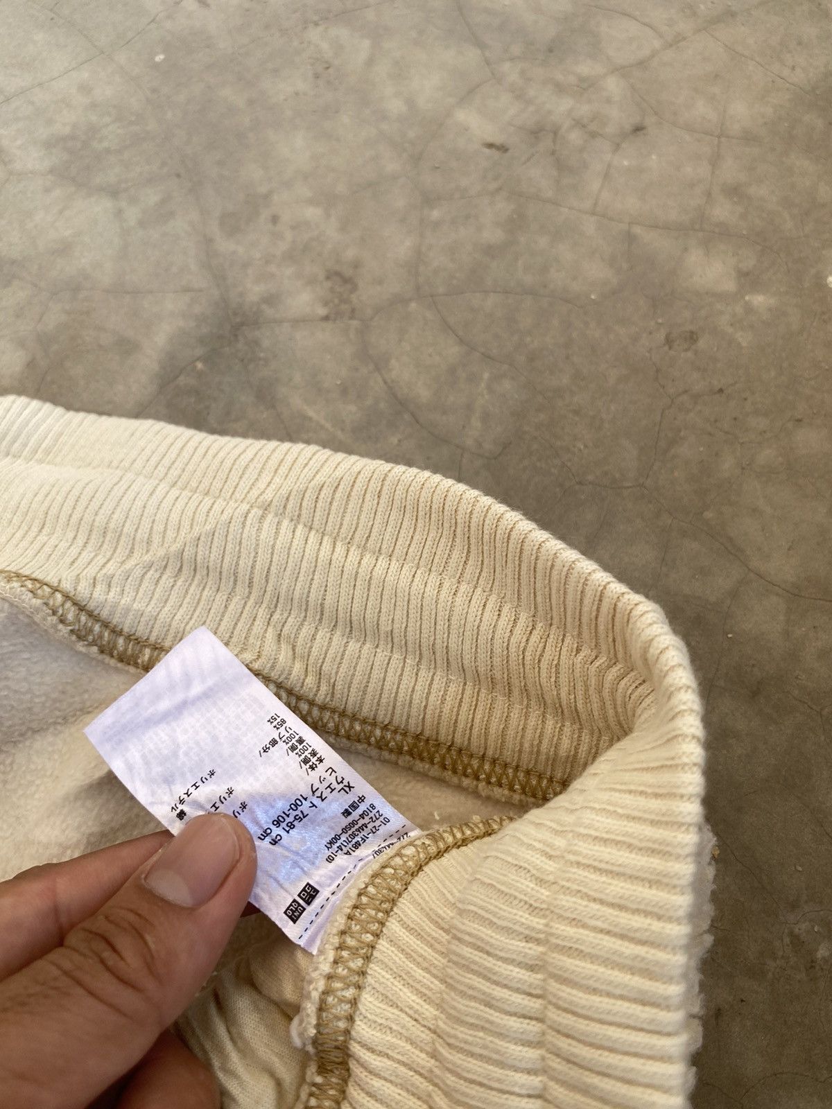 JW Anderson × Uniqlo Steals💥 Uniqlo JW Anderson sherpa Pants Size US 32 / EU 48 - 5 Thumbnail