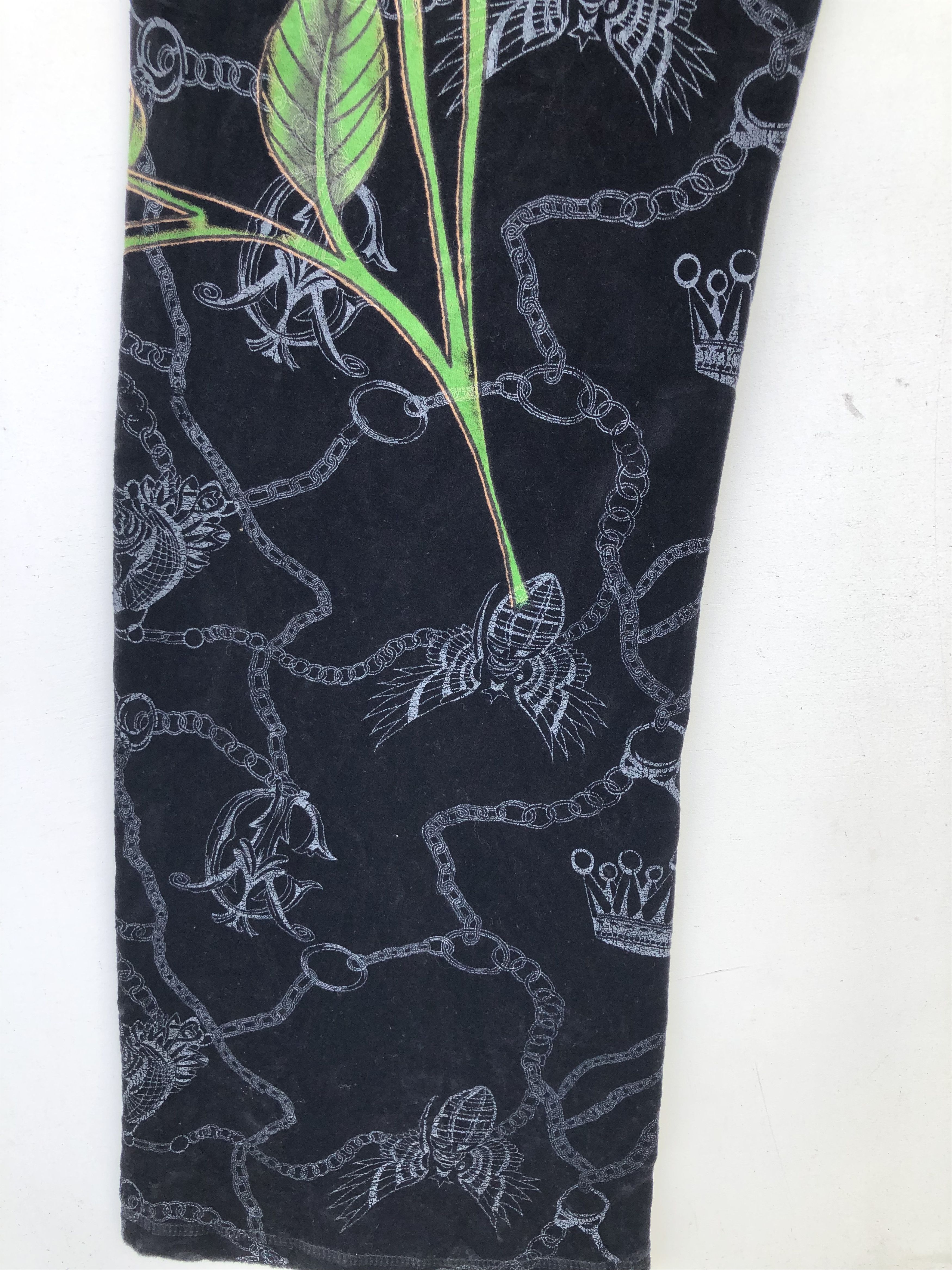 Christian Audigier RARE🔥VELVET FULLPRINT SWEATPANTS Size US 33 - 9 Thumbnail