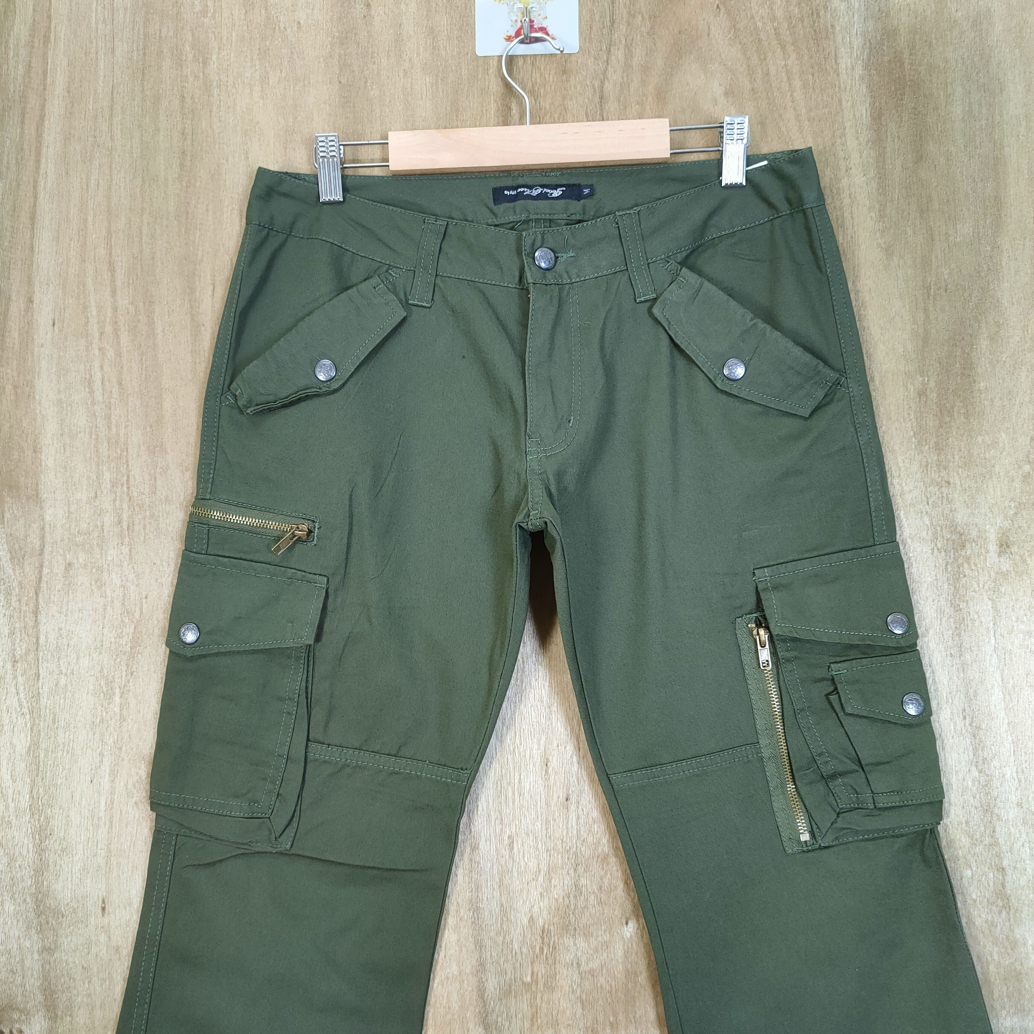 Roots ROOT THREE FLARE CARGO PANTS MULTIPOCKET TACTICAL Size US 31 - 2 Thumbnail